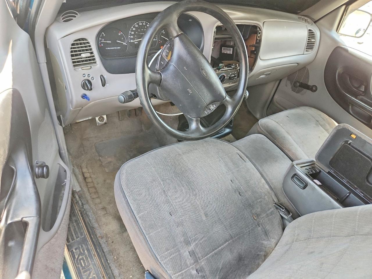 1995 Ford Ranger Super Cab Teal vin: 1FTCR14A8SPB14480