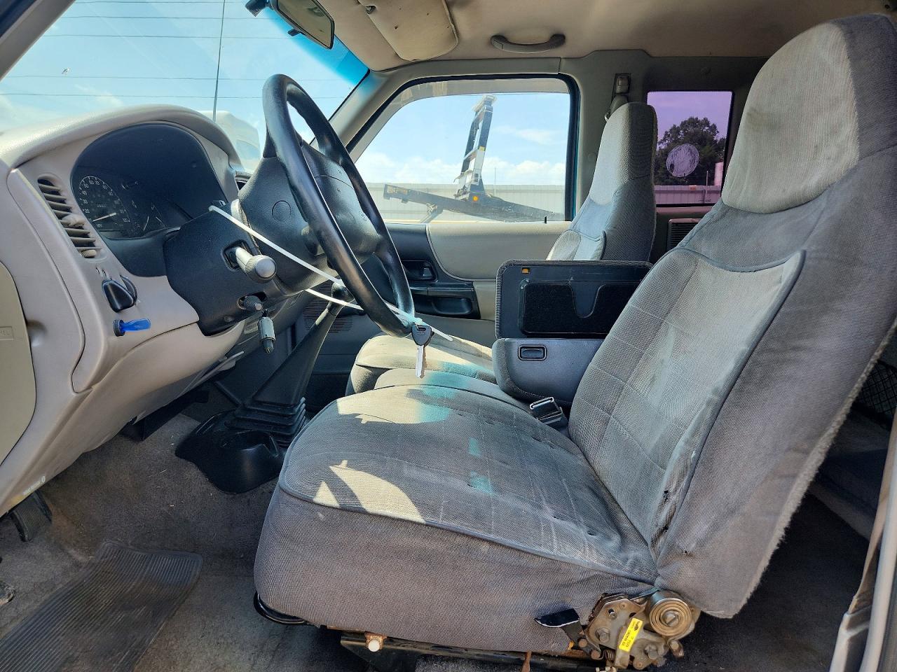 1995 Ford Ranger Super Cab Teal vin: 1FTCR14A8SPB14480