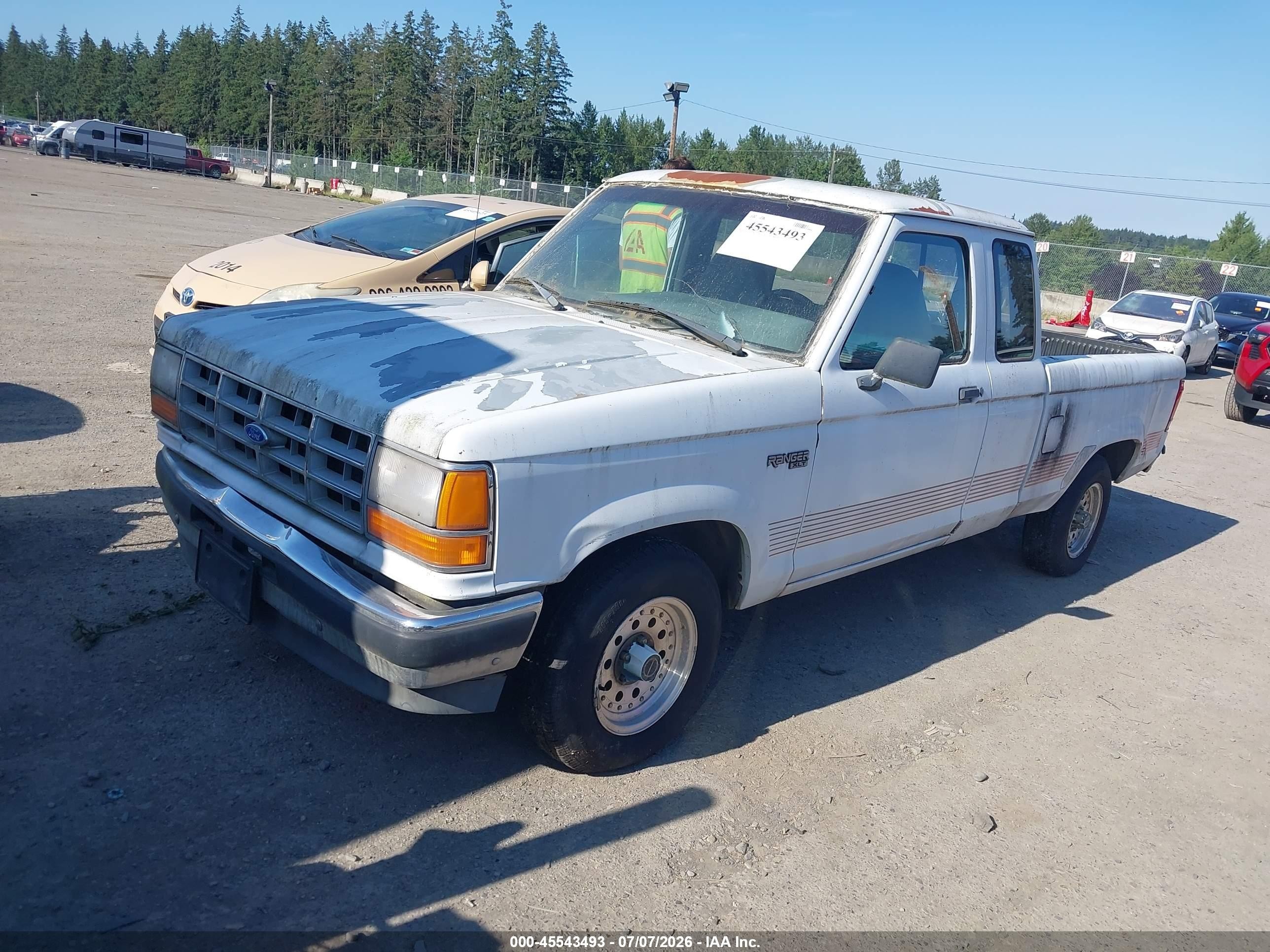 1992 Ford Ranger Super Cab White vin: 1FTCR14A9NPA94163