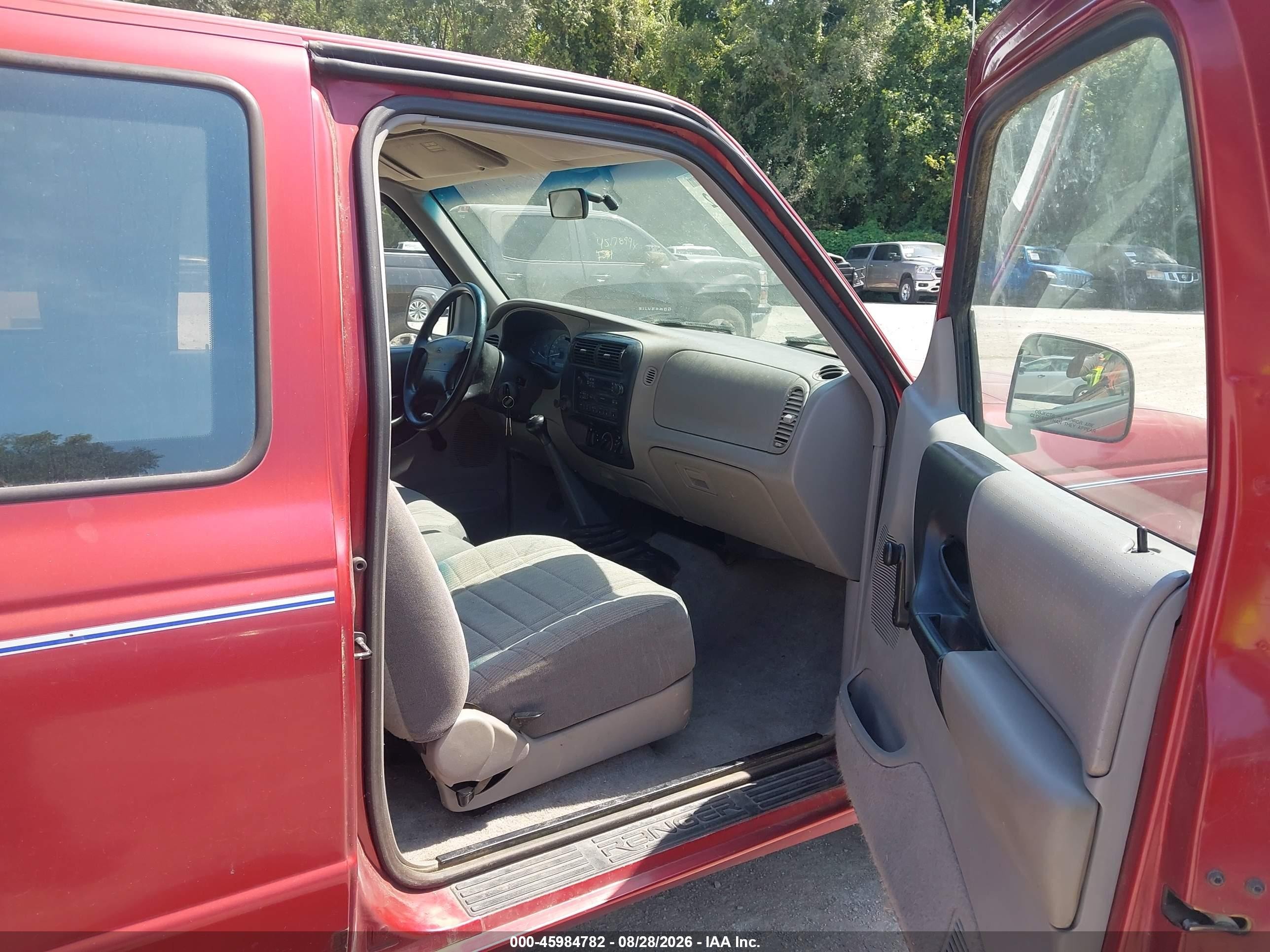 1997 Ford Ranger Xl/xlt Red vin: 1FTCR14A9VPB08921