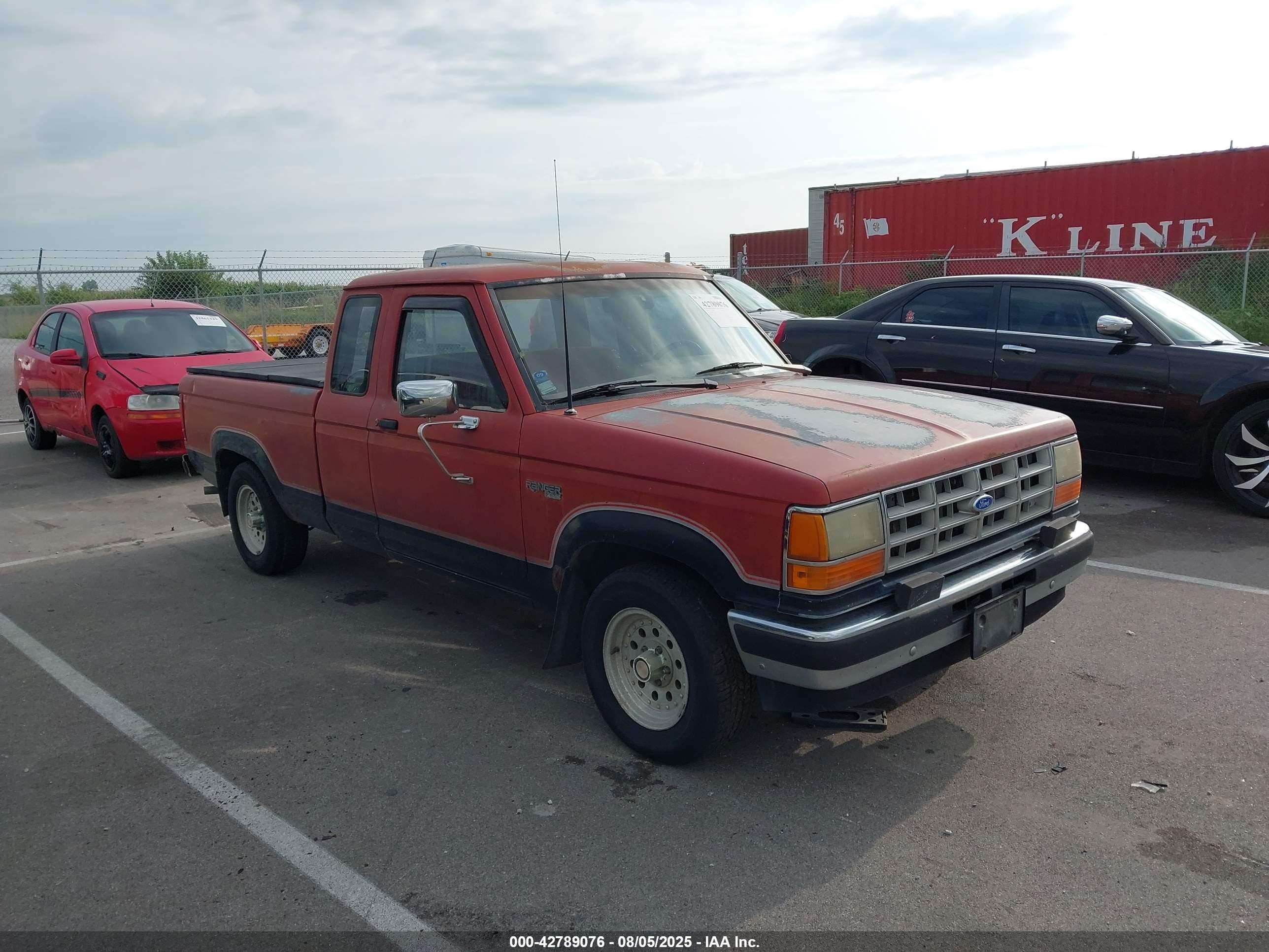 1989 Ford Ranger Super Cab Red vin: 1FTCR14T4KPA64260