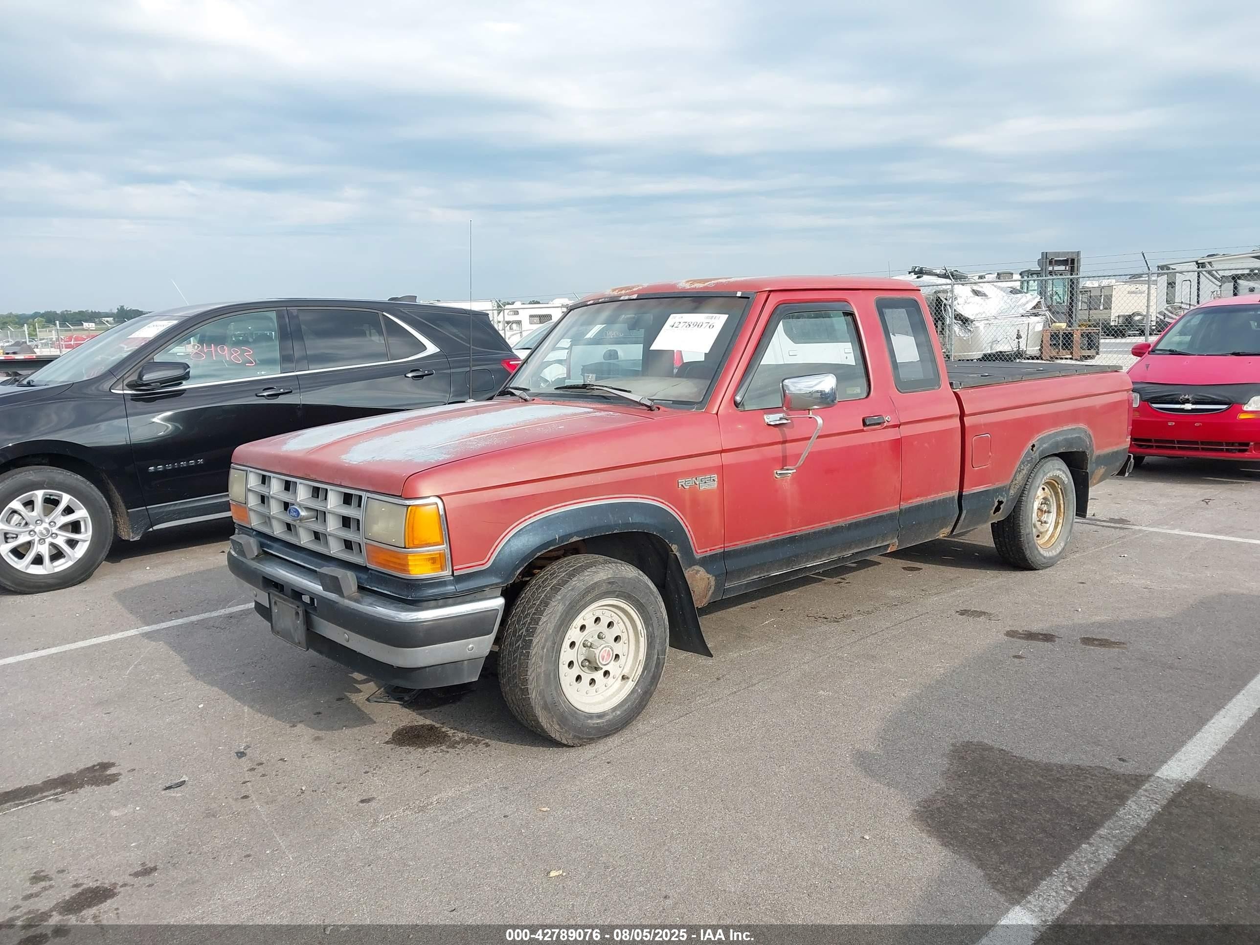 1989 Ford Ranger Super Cab Red vin: 1FTCR14T4KPA64260