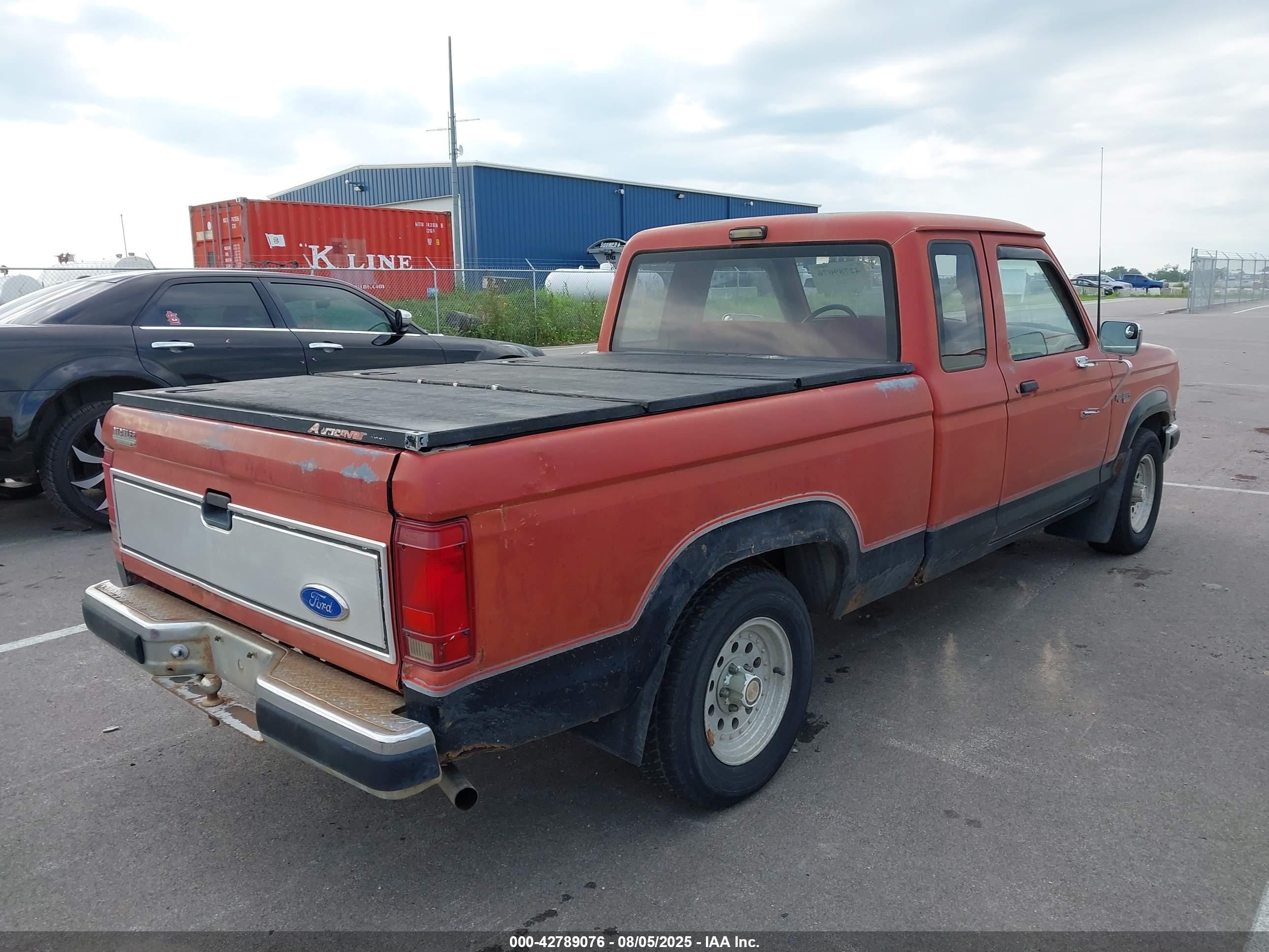 1989 Ford Ranger Super Cab Red vin: 1FTCR14T4KPA64260