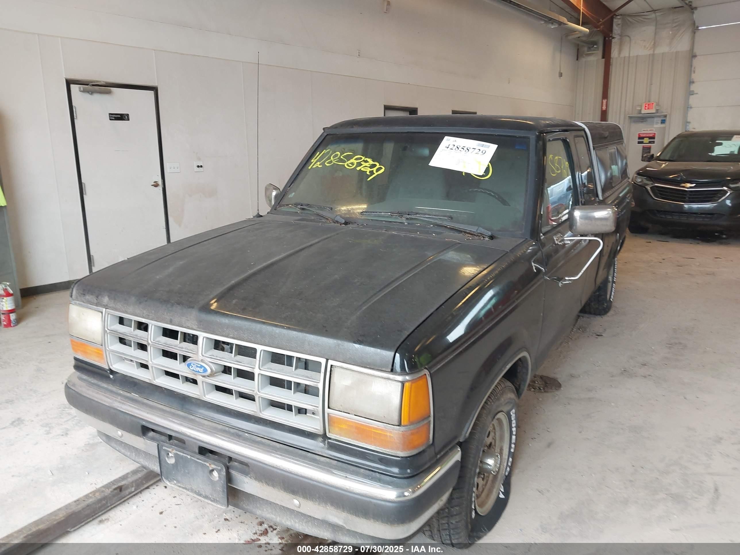 1990 Ford Ranger Super Cab Black vin: 1FTCR14T4LPB56101
