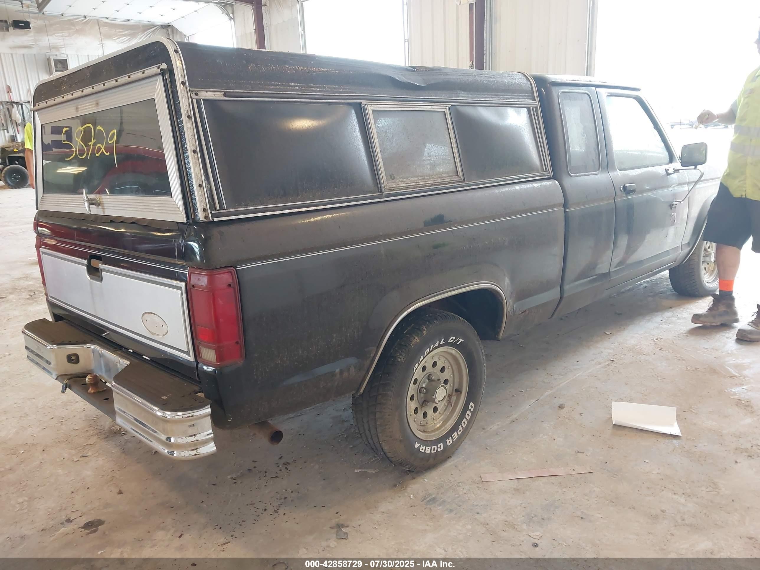 1990 Ford Ranger Super Cab Black vin: 1FTCR14T4LPB56101