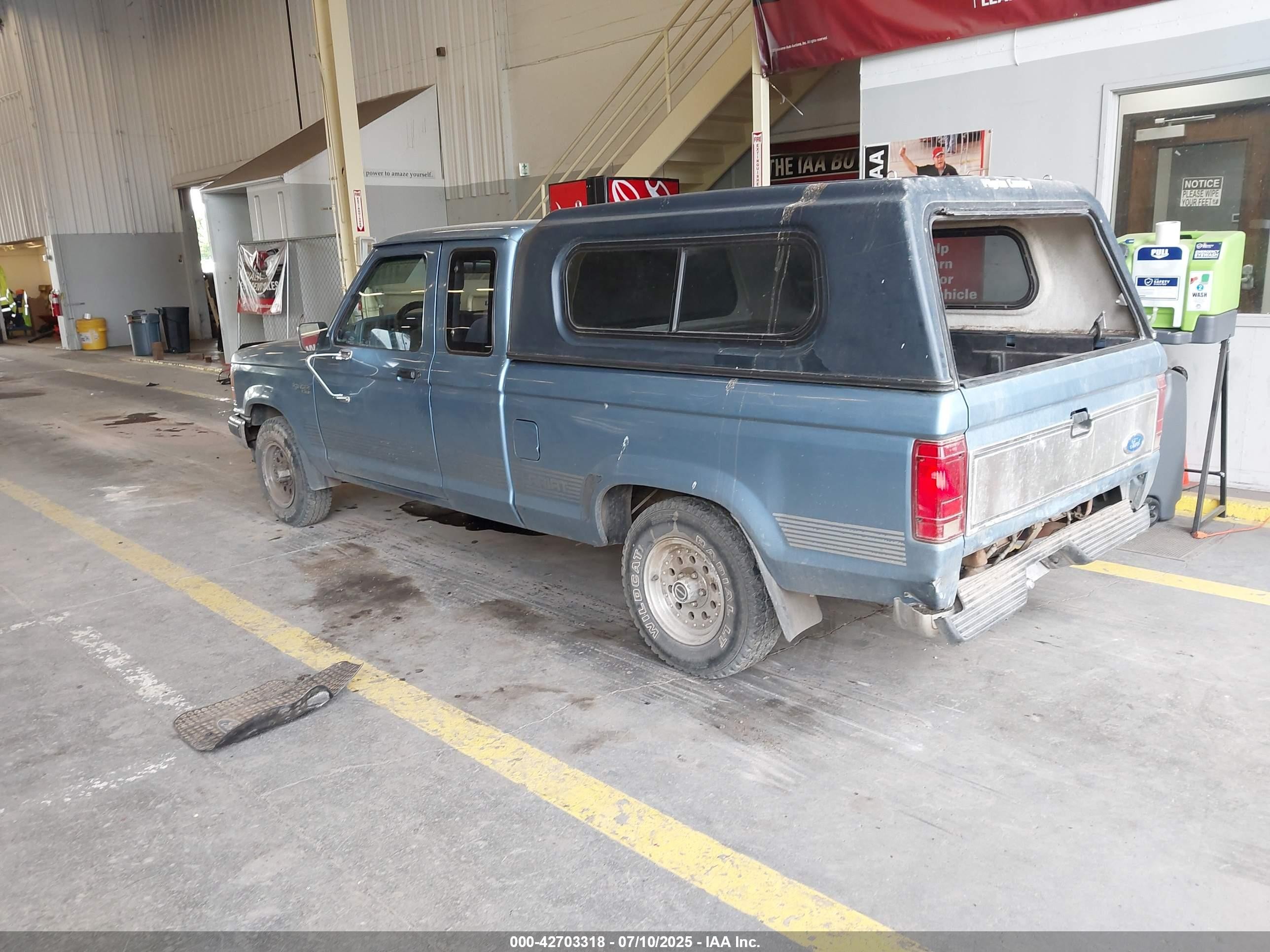 1990 Ford Ranger Super Cab Blue vin: 1FTCR14T4LPB72962