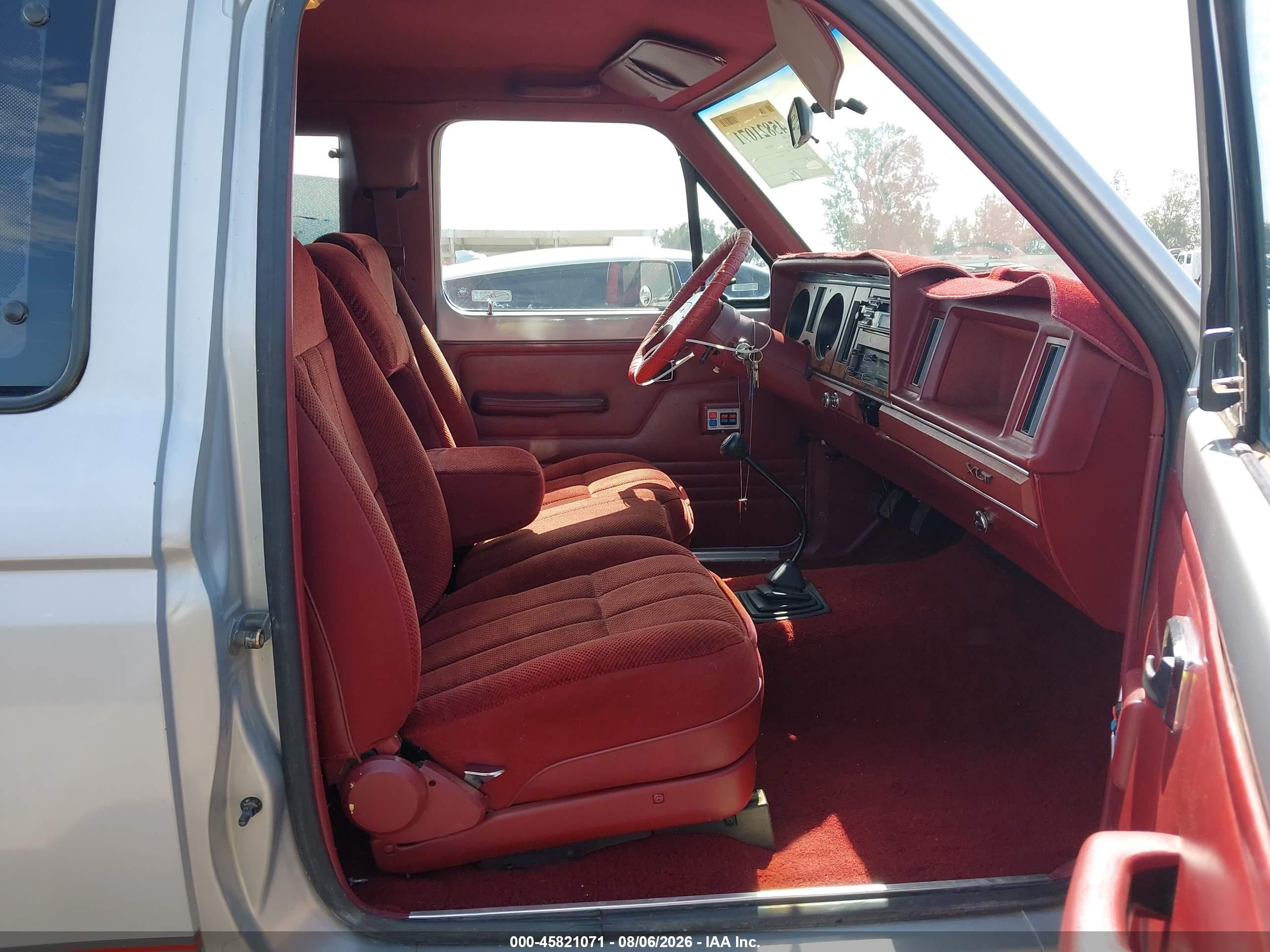 1987 Ford Ranger Super Cab Серебряный vin: 1FTCR14T5HPA94246