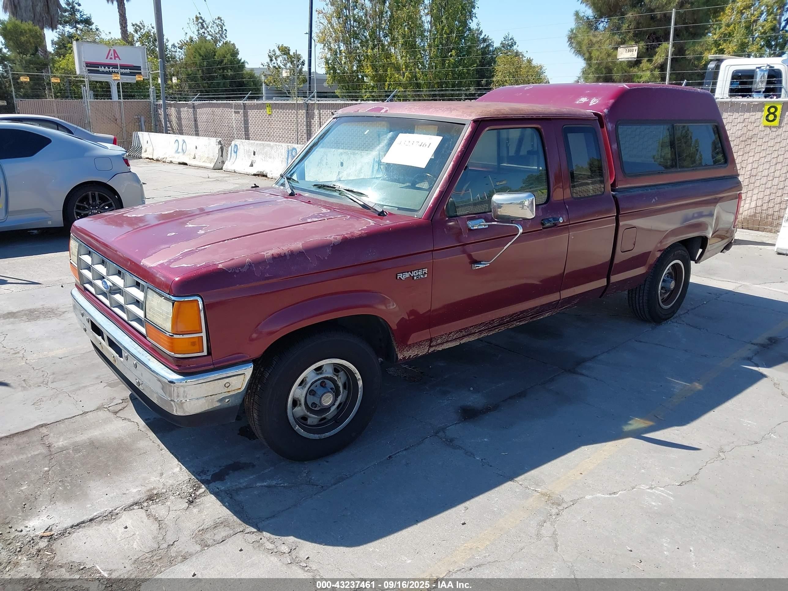 1989 Ford Ranger Super Cab Red vin: 1FTCR14T5KPA33096