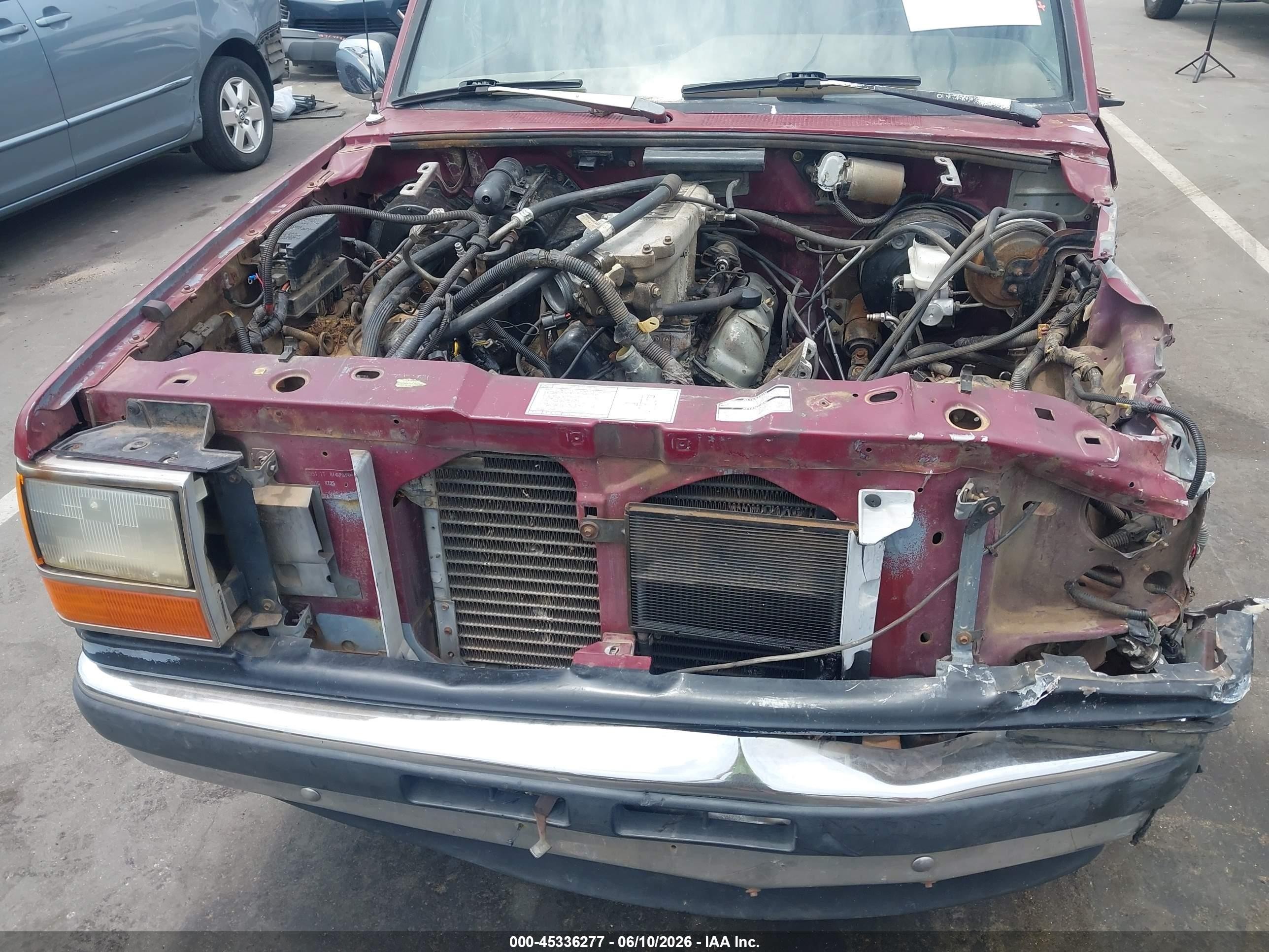 1989 Ford Ranger Super Cab Красный vin: 1FTCR14T6KPA90133