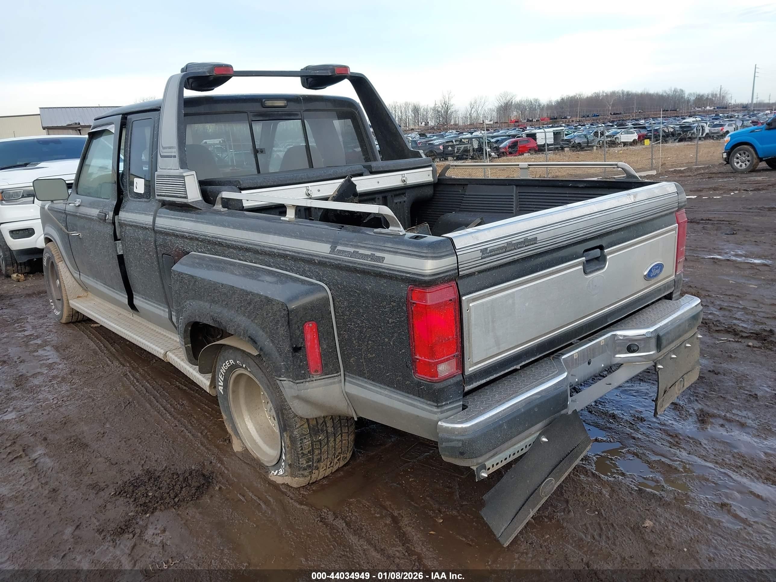 1990 Ford Ranger Super Cab Black vin: 1FTCR14T7LPA41914