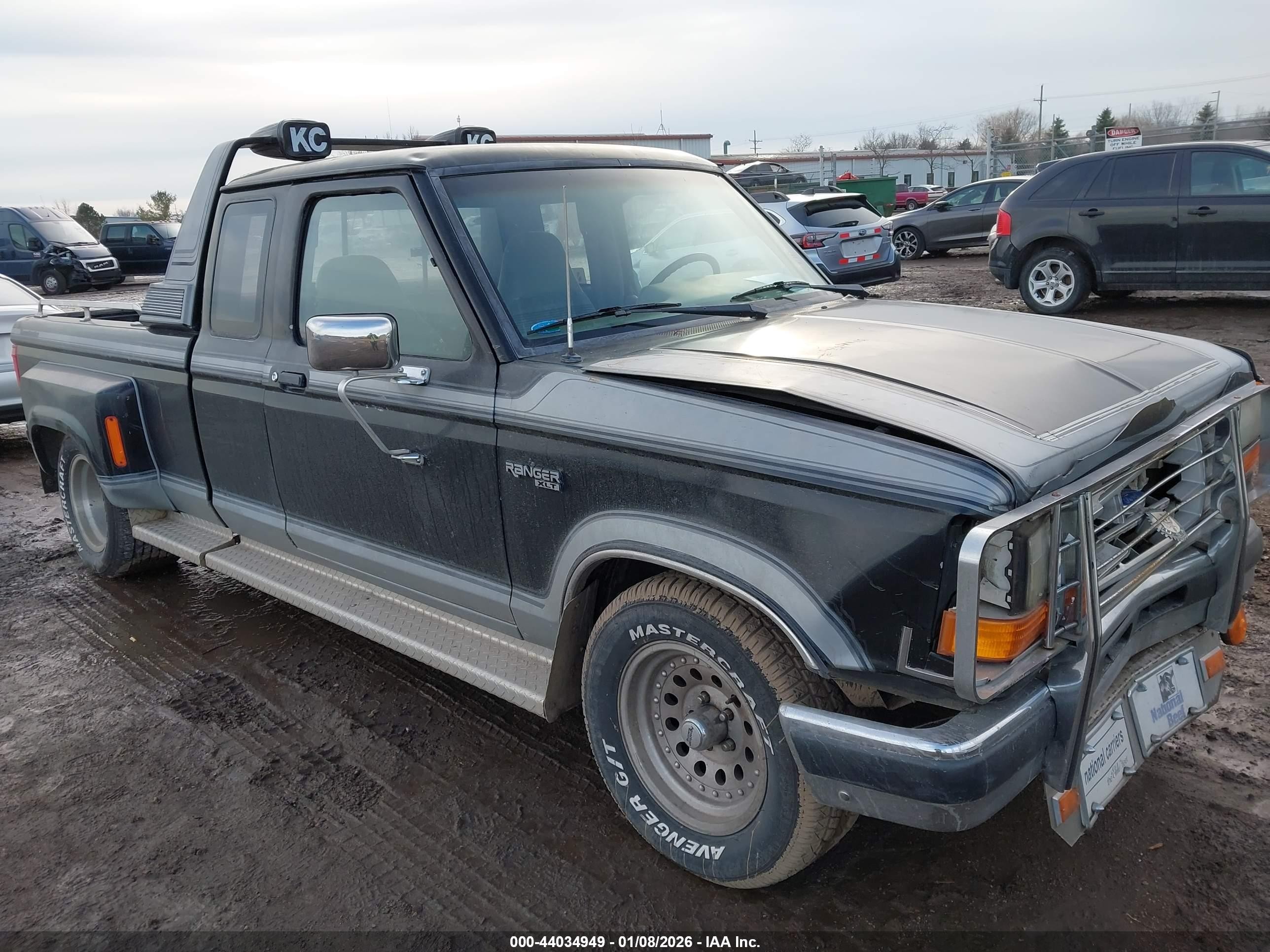 1990 Ford Ranger Super Cab Black vin: 1FTCR14T7LPA41914