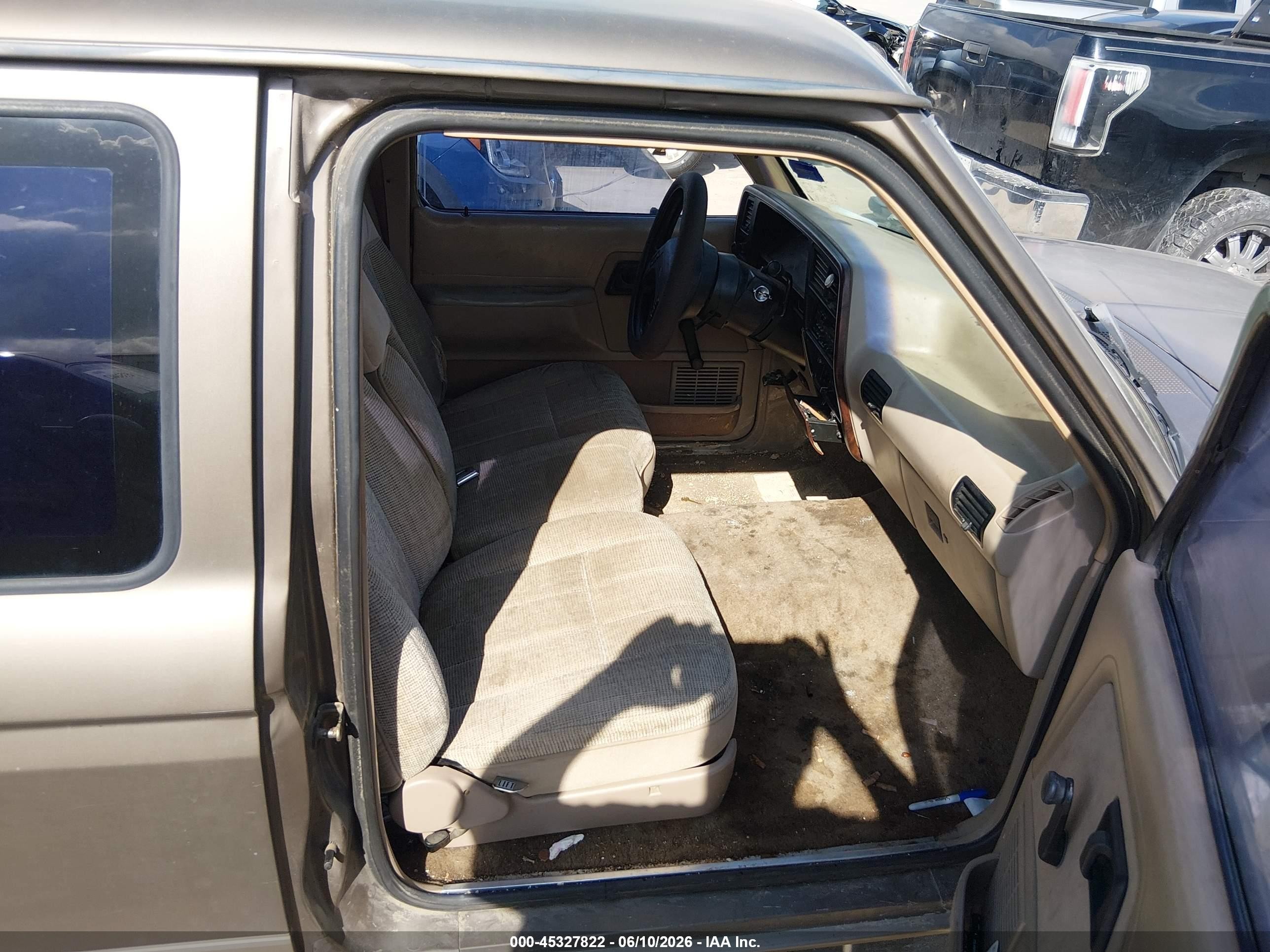 1989 Ford Ranger Super Cab Gold vin: 1FTCR14TXKPB13672