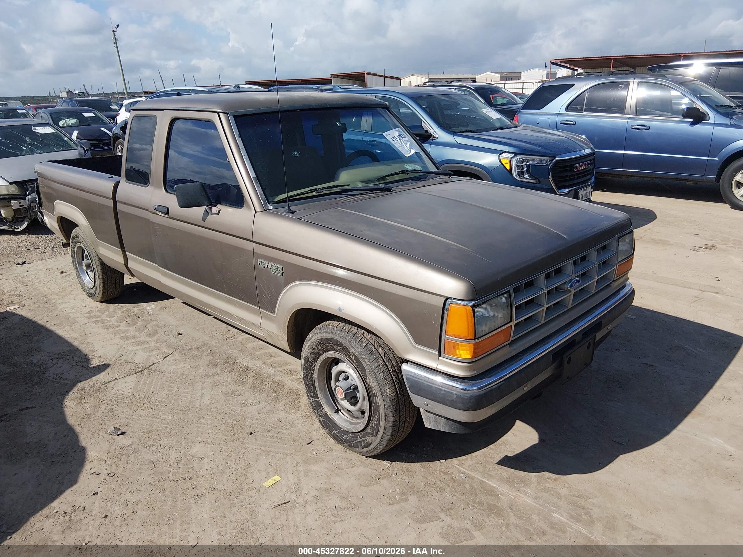 1989 Ford Ranger Super Cab Gold vin: 1FTCR14TXKPB13672