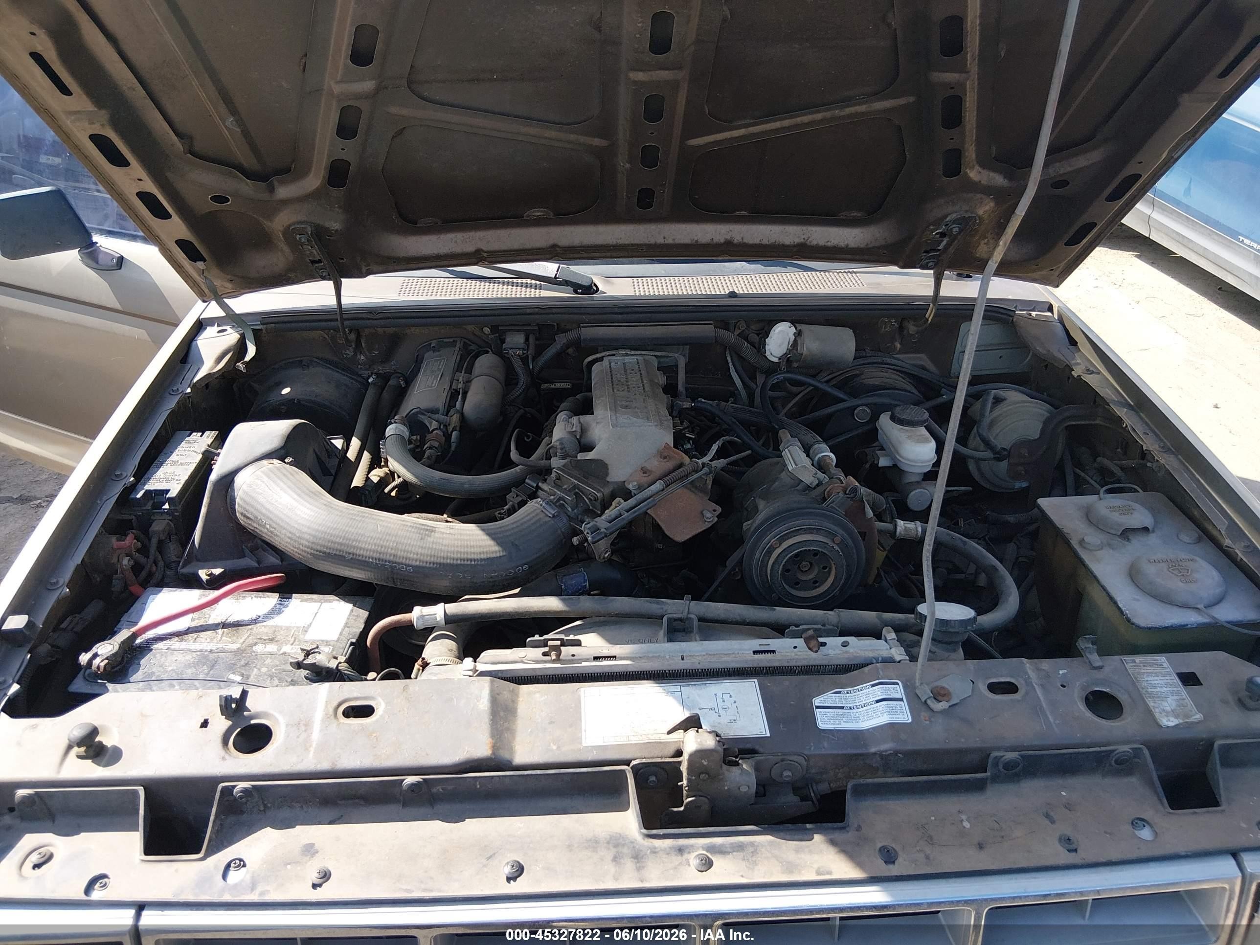 1989 Ford Ranger Super Cab Gold vin: 1FTCR14TXKPB13672
