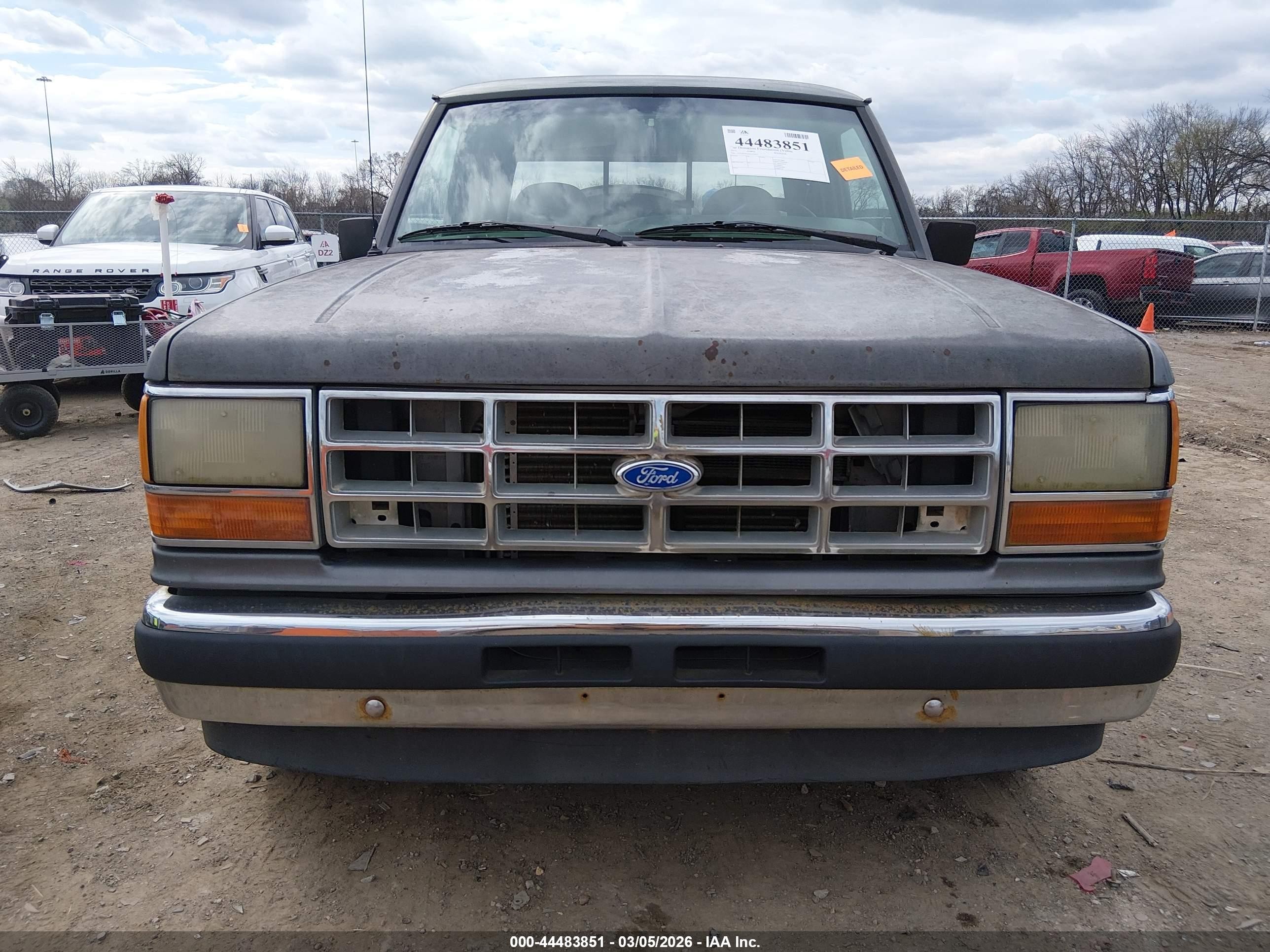 1992 Ford Ranger Super Cab Серый vin: 1FTCR14U0NPA02917