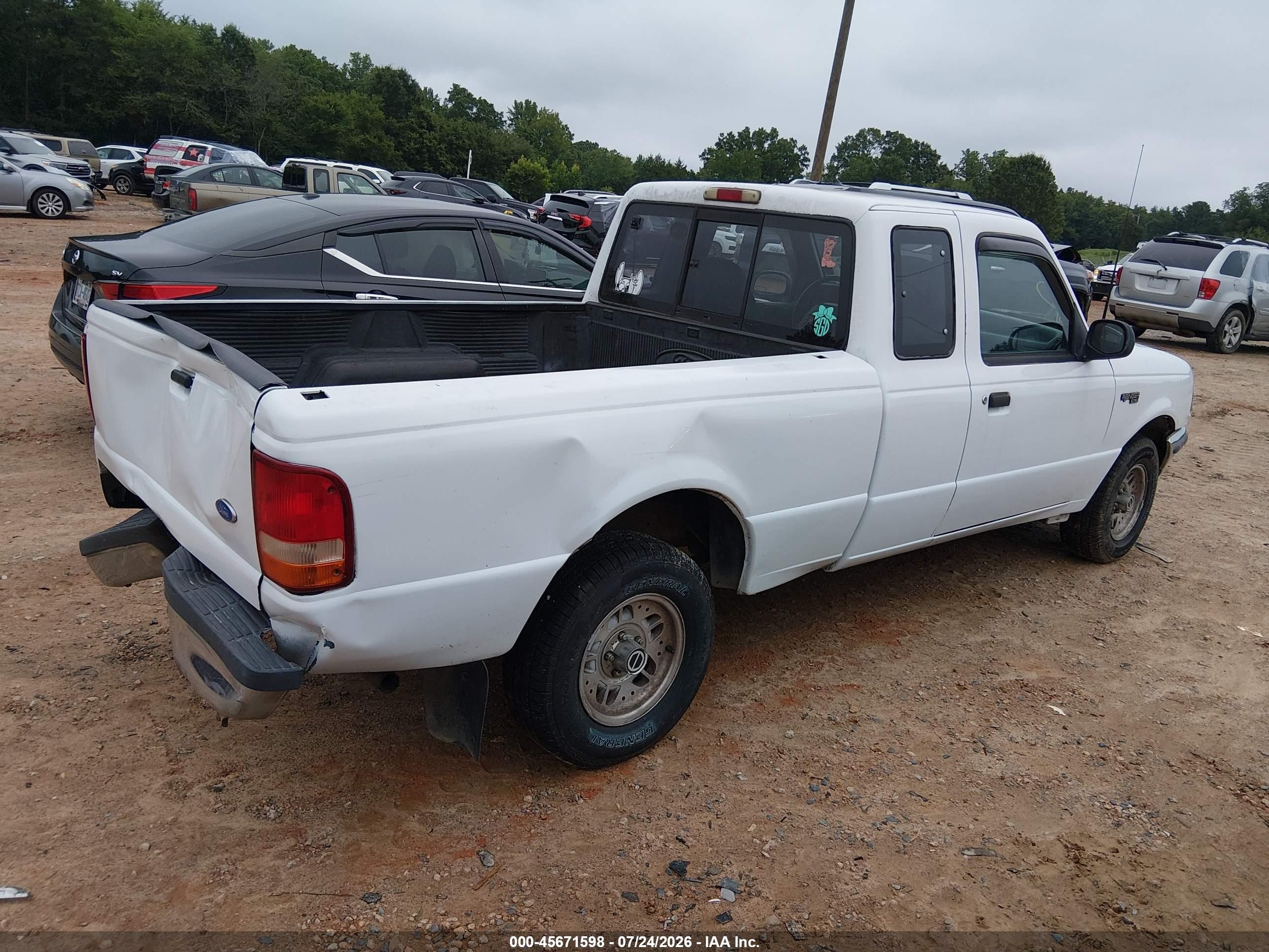 1993 Ford Ranger Super Cab White vin: 1FTCR14U0PPA64515