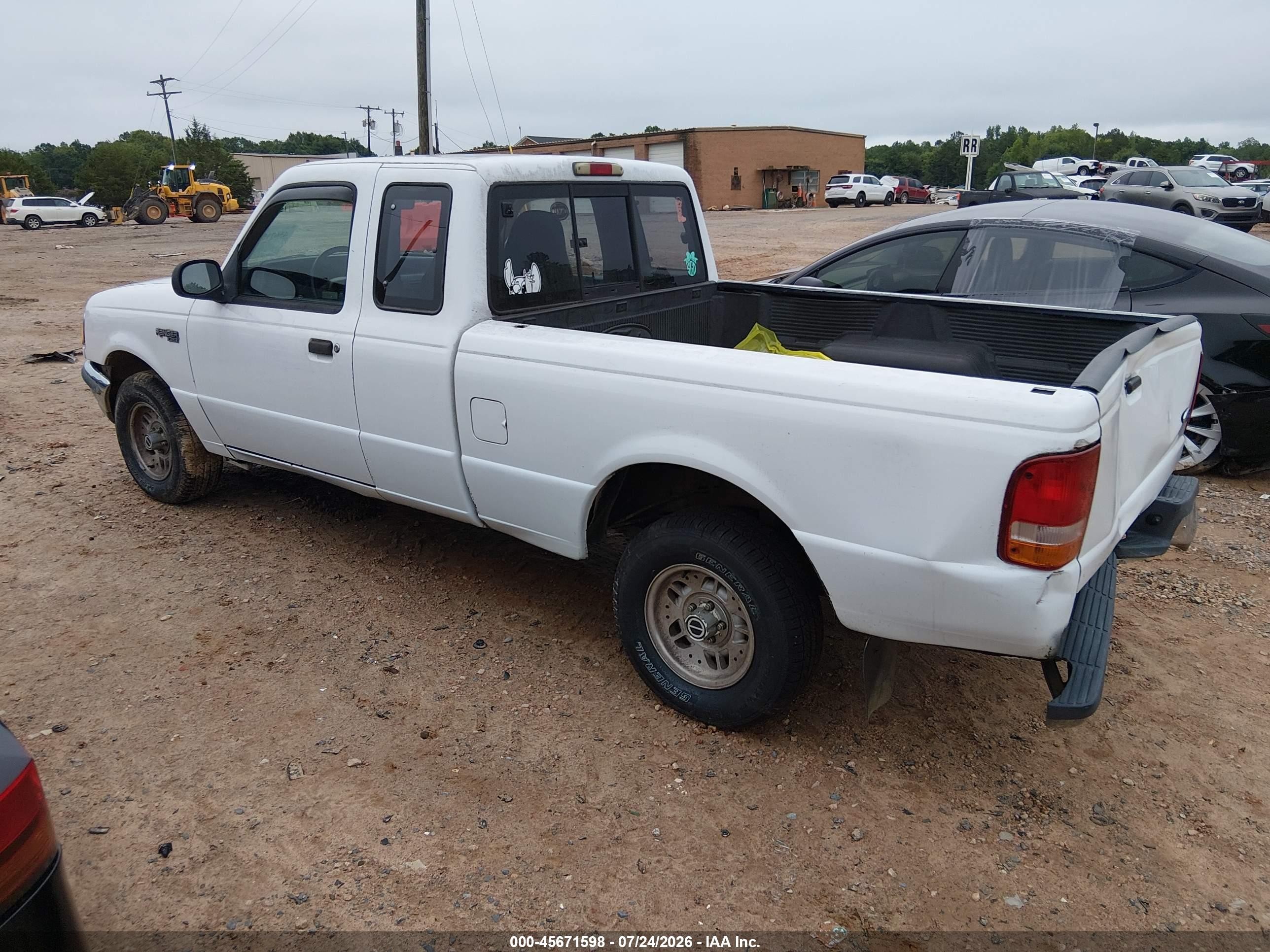 1993 Ford Ranger Super Cab White vin: 1FTCR14U0PPA64515