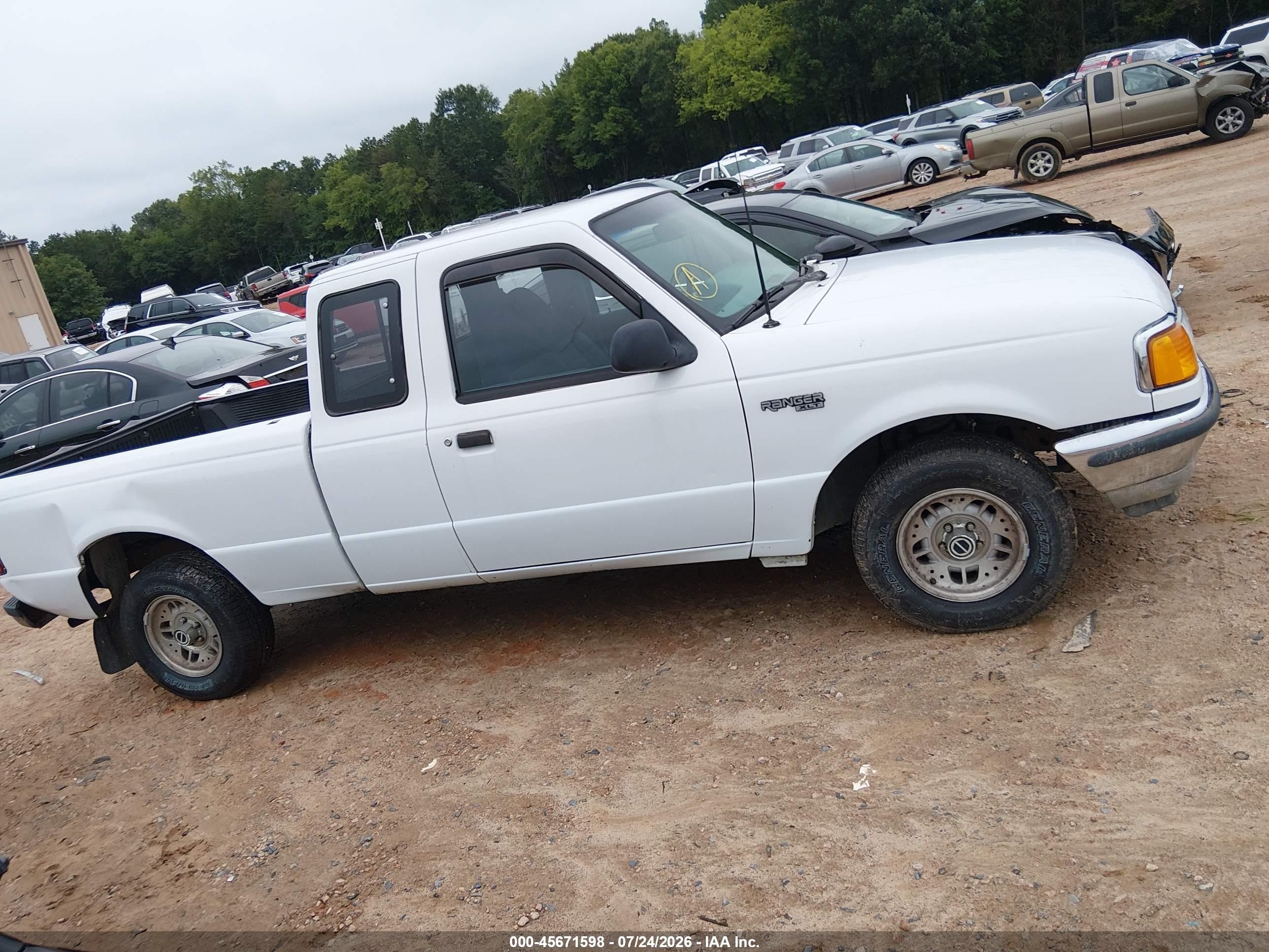 1993 Ford Ranger Super Cab White vin: 1FTCR14U0PPA64515