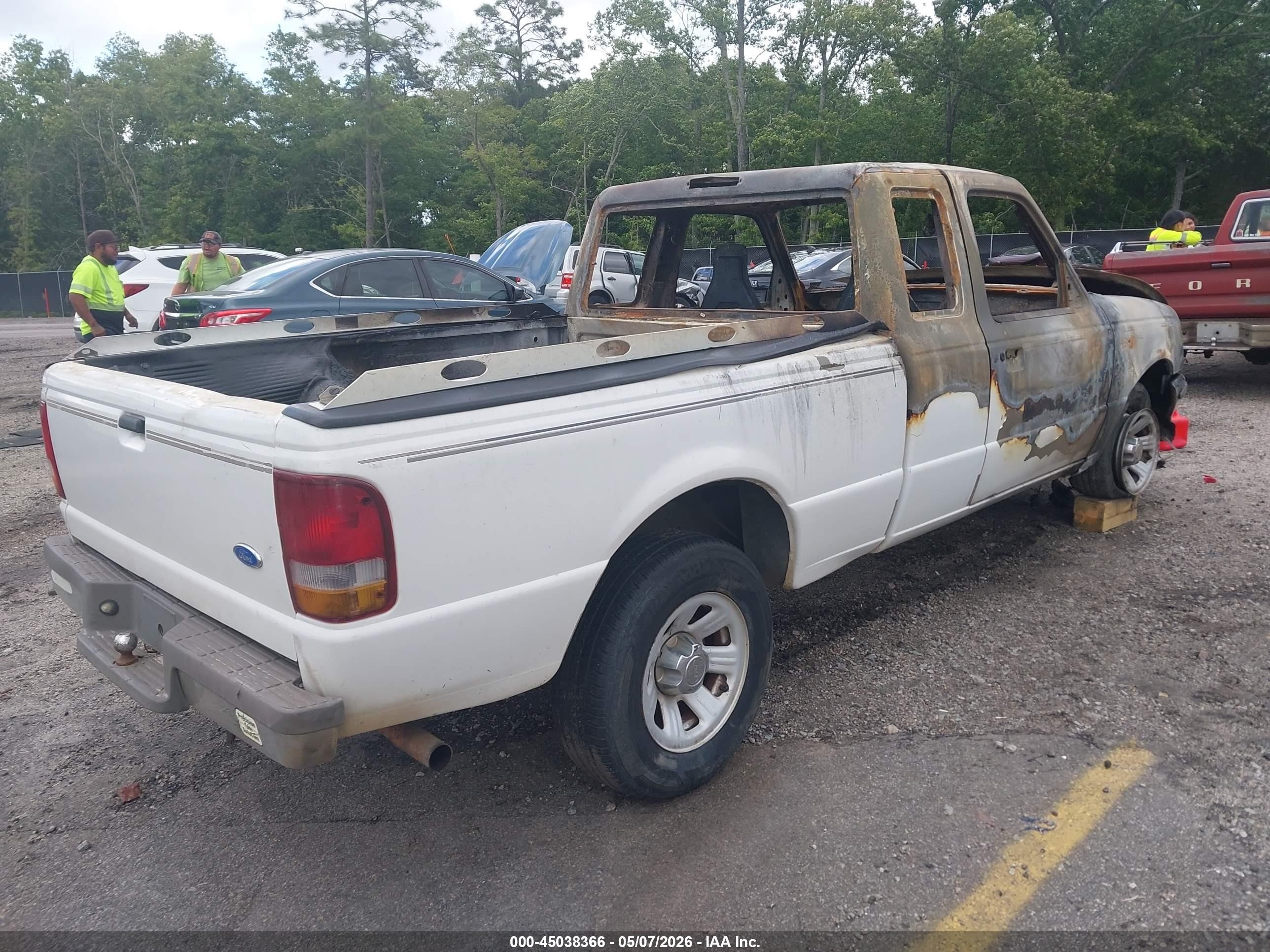 1994 Ford Ranger Super Cab White vin: 1FTCR14U0RTA70230