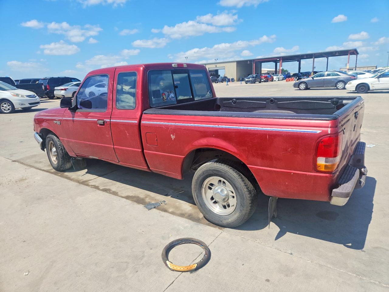 1997 Ford Ranger Super Cab Red vin: 1FTCR14U0VPB02872