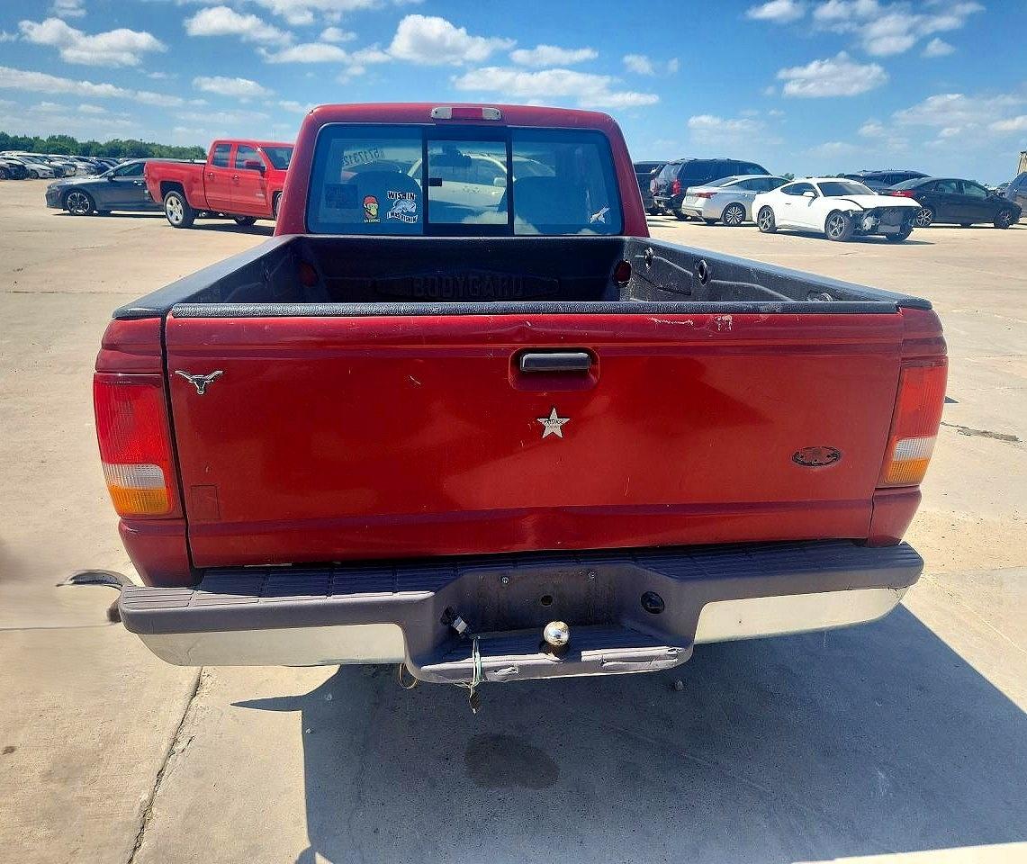 1997 Ford Ranger Super Cab Red vin: 1FTCR14U0VPB02872