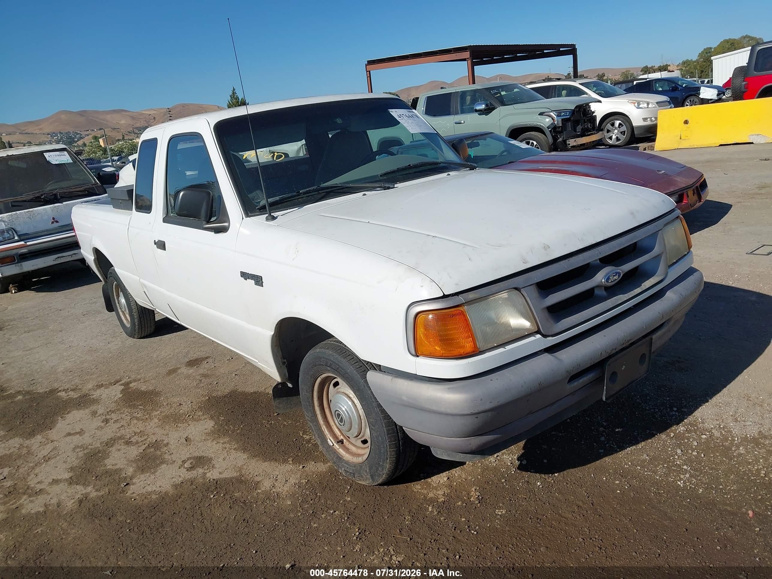 1995 Ford Ranger Super Cab Белый vin: 1FTCR14U1SPB14394