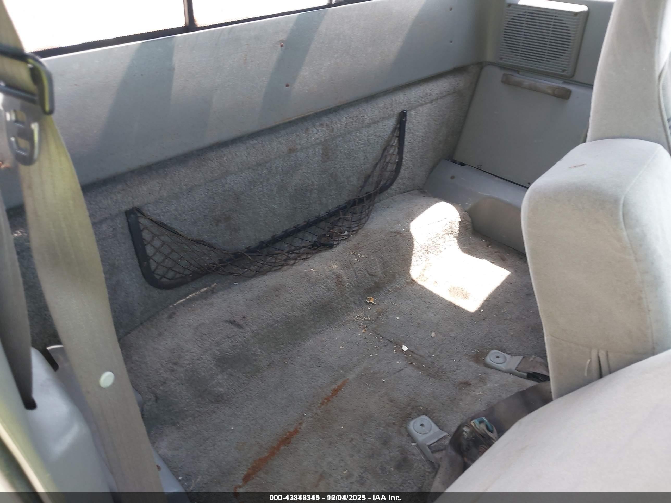 1992 Ford Ranger Super Cab White vin: 1FTCR14U2NPA90708