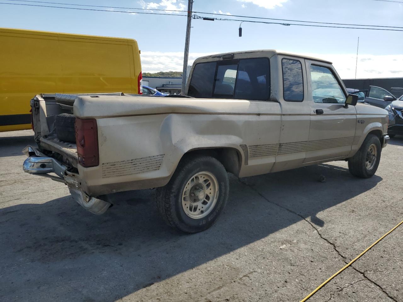 1991 Ford Ranger Super Cab Желто-коричневый vin: 1FTCR14U3MPA05535