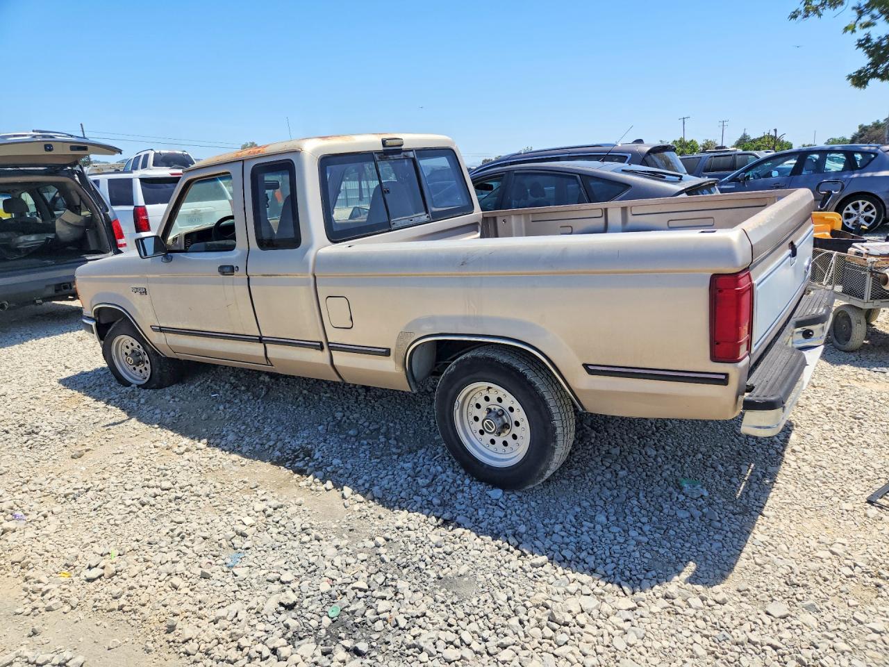 1992 Ford Ranger Super Cab Tan vin: 1FTCR14U3NPA88112