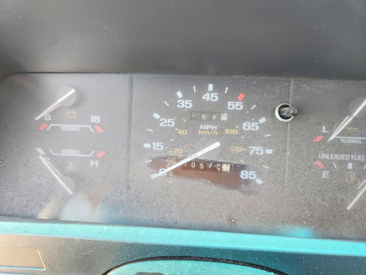 1992 Ford Ranger Super Cab Tan vin: 1FTCR14U3NPA88112