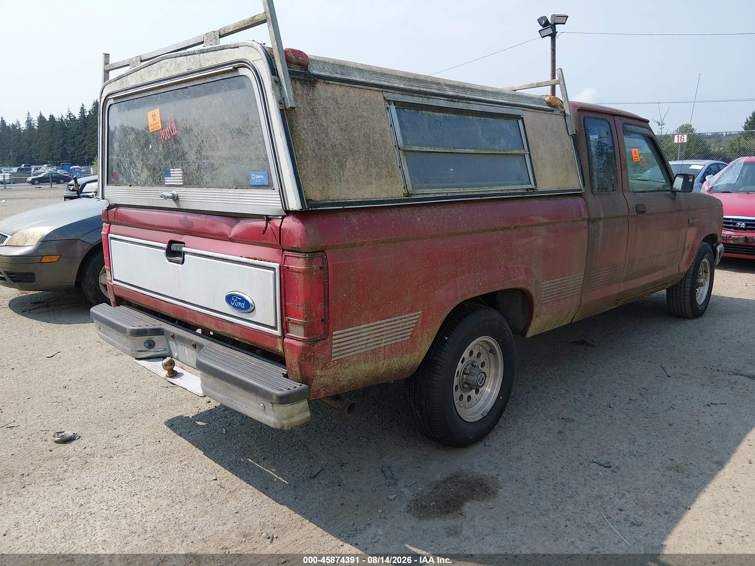 1992 Ford Ranger Super Cab Red vin: 1FTCR14U3NTA56753