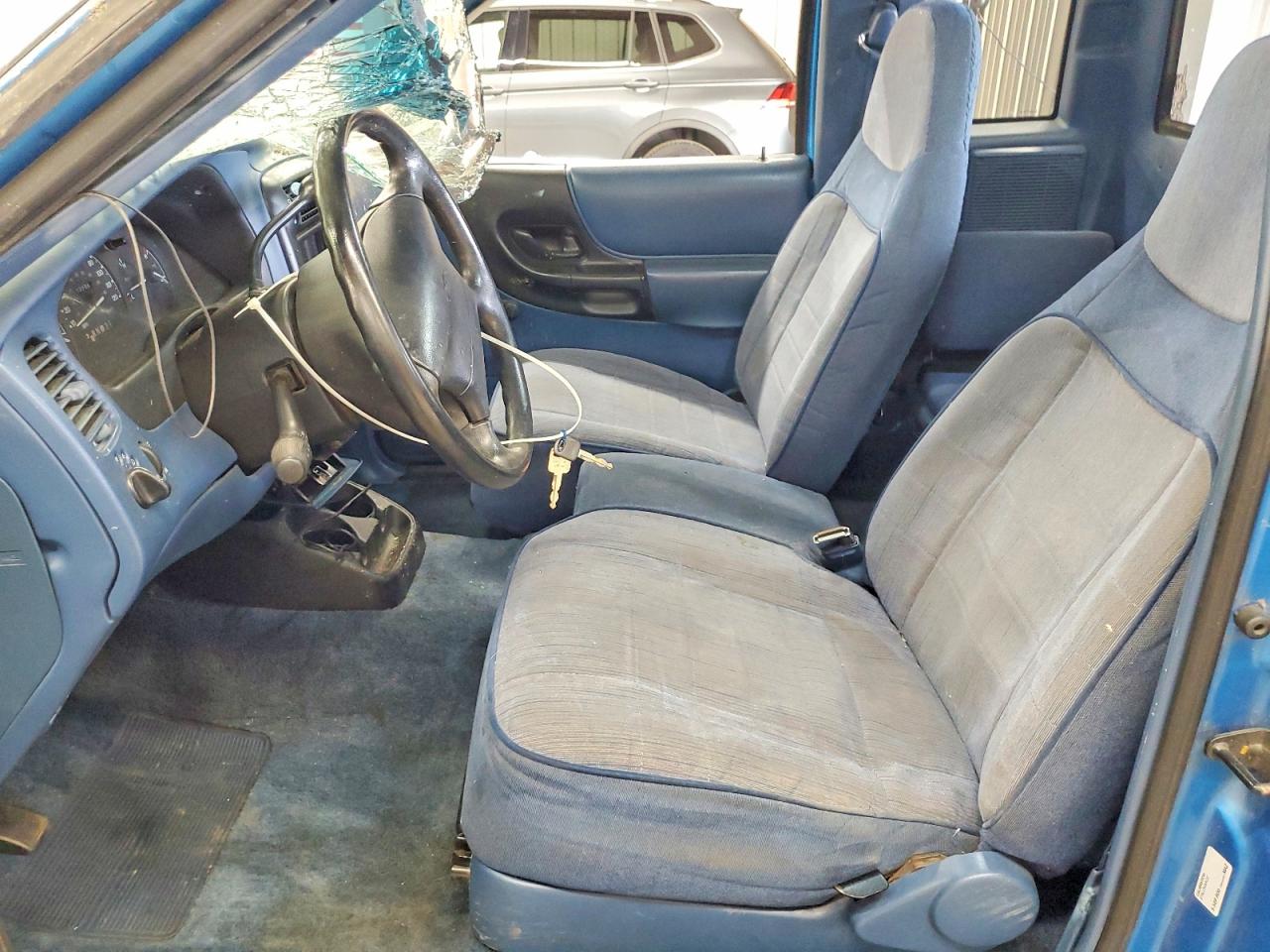 1995 Ford Ranger Super Cab Blue vin: 1FTCR14U3STA55579