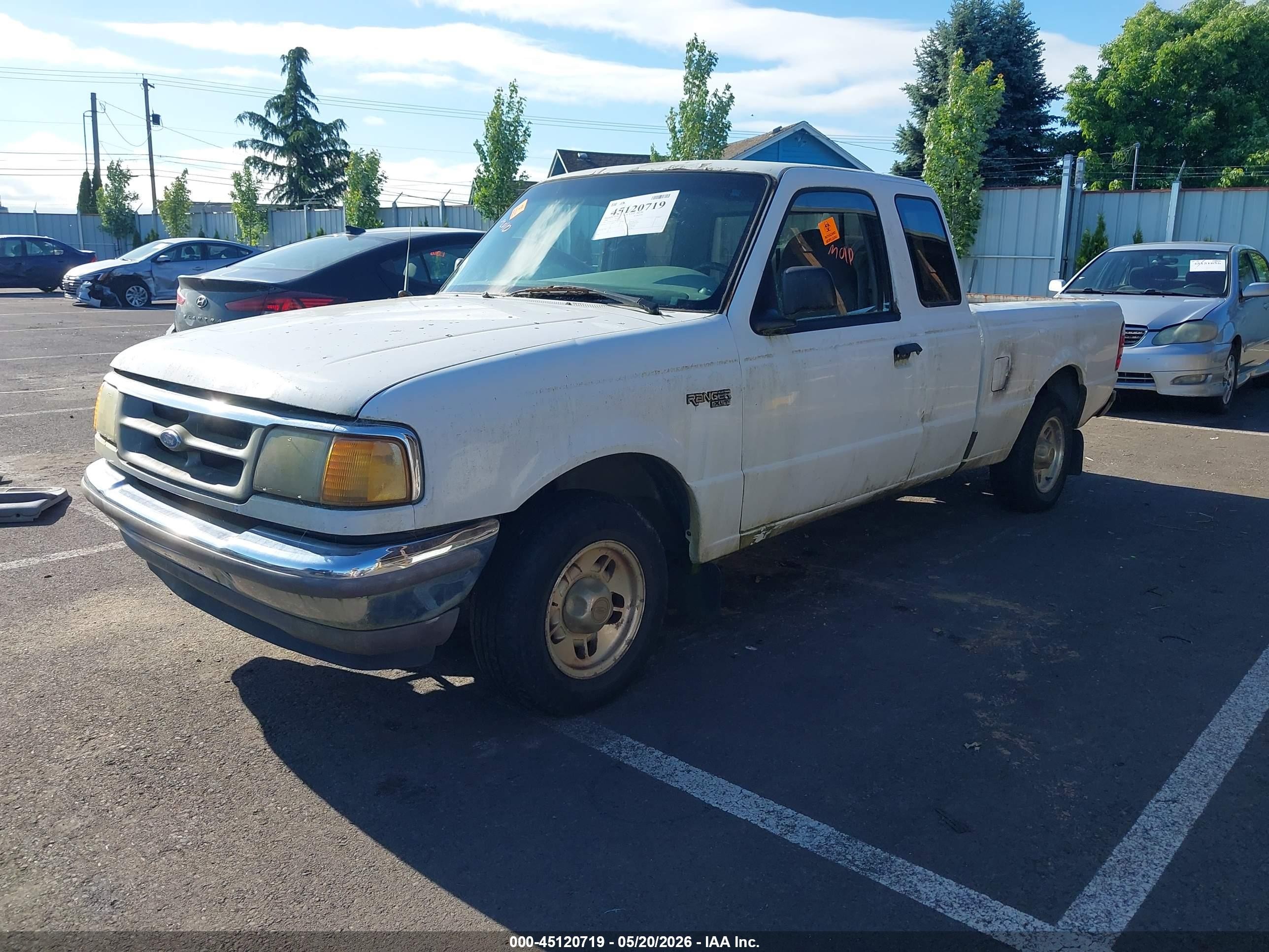 1996 Ford Ranger Super Cab White vin: 1FTCR14U3TPB53943