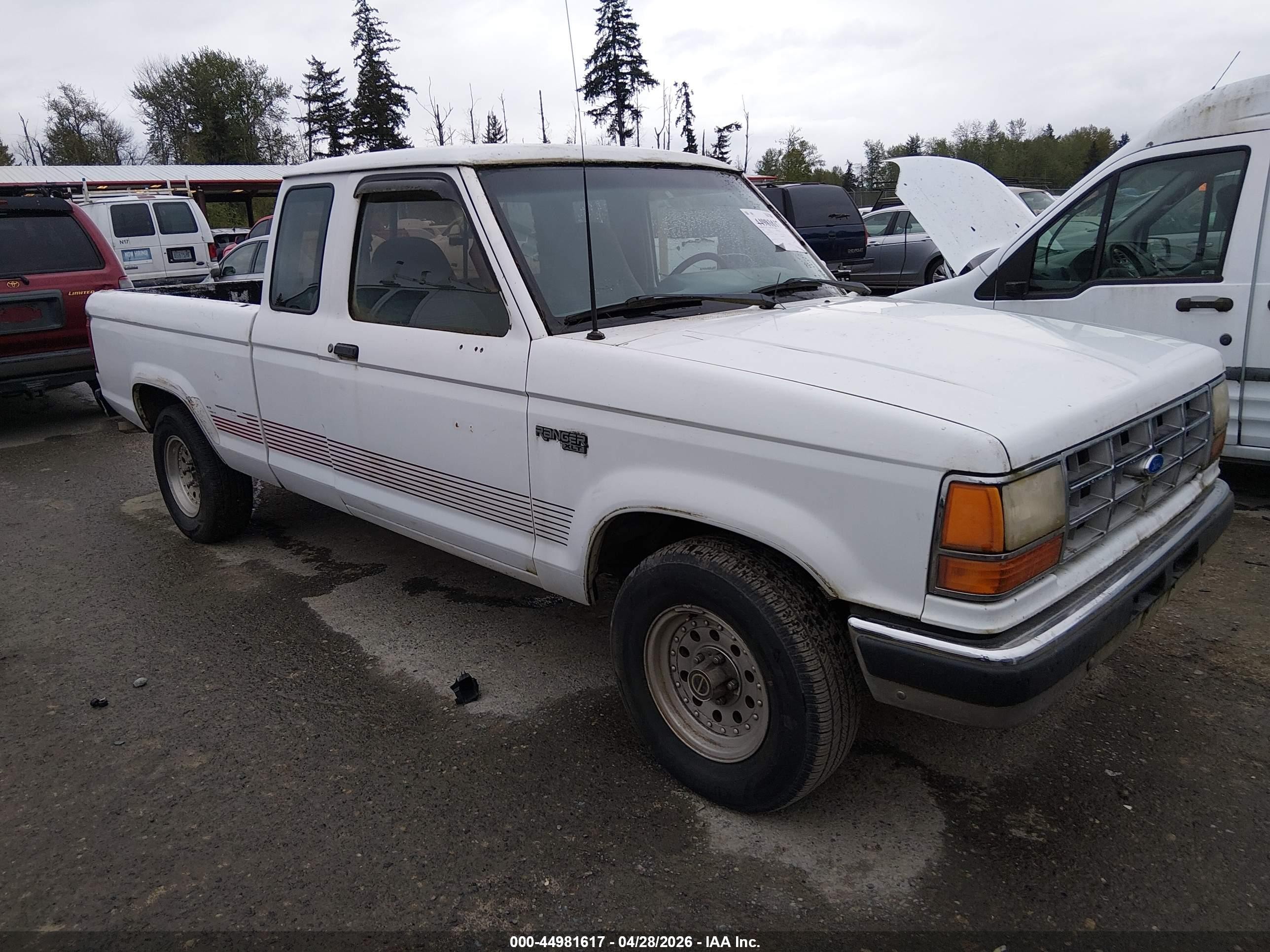 1992 Ford Ranger Super Cab White vin: 1FTCR14U4NTA17749