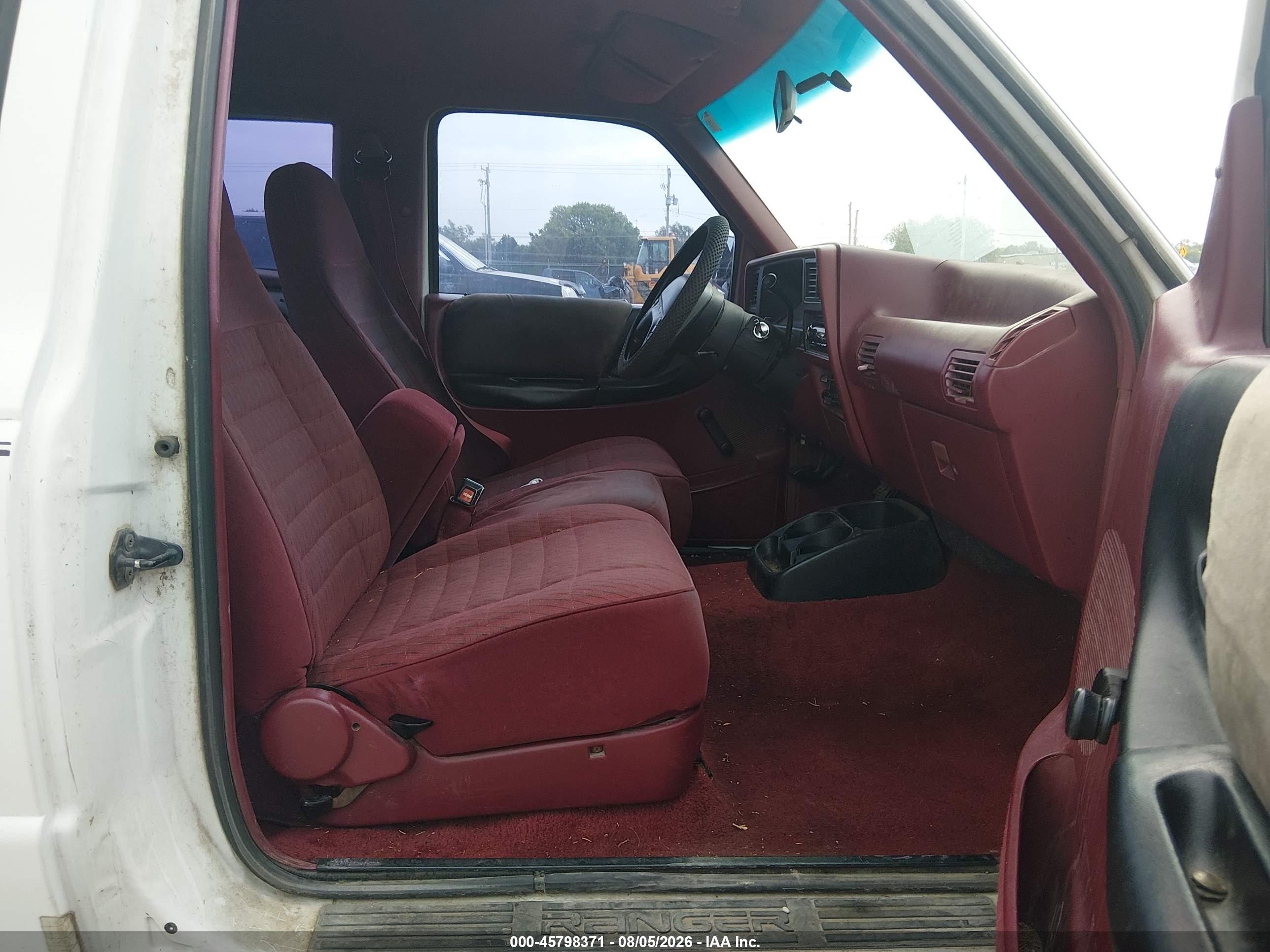 1993 Ford Ranger Super Cab White vin: 1FTCR14U4PPA14698