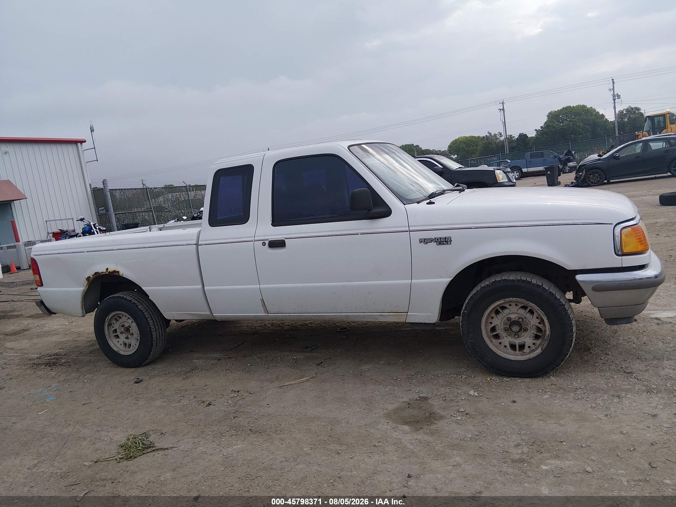 1993 Ford Ranger Super Cab White vin: 1FTCR14U4PPA14698
