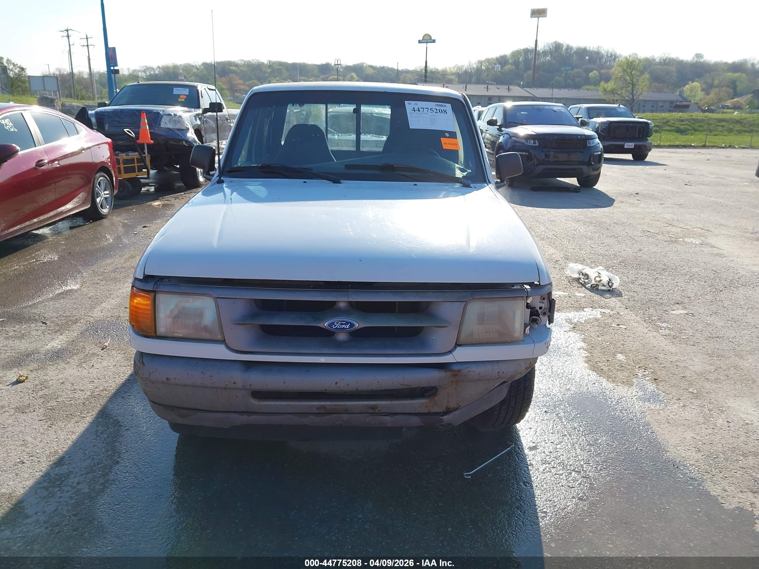 1995 Ford Ranger Super Cab White vin: 1FTCR14U4STA44171