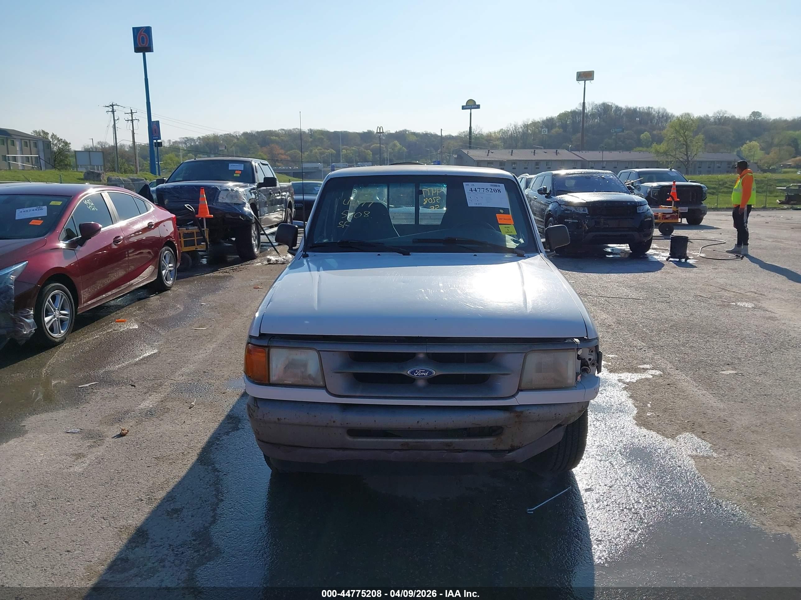1995 Ford Ranger Super Cab White vin: 1FTCR14U4STA44171