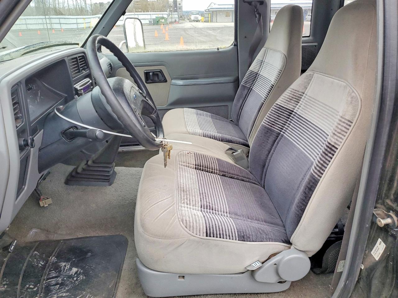 1991 Ford Ranger Super Cab Black vin: 1FTCR14U5MPA69107