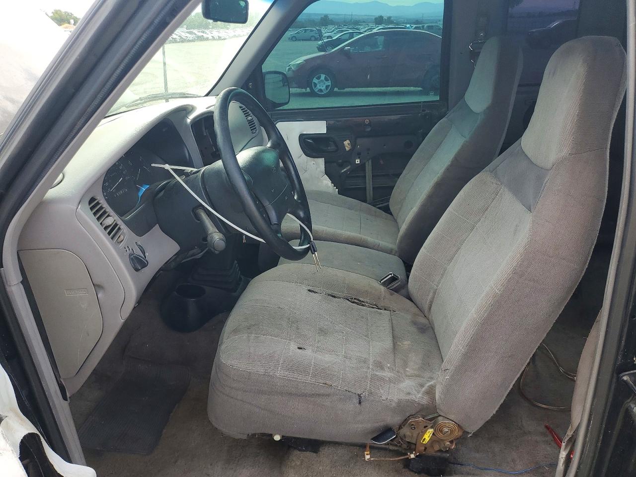 1996 Ford Ranger Super Cab Black vin: 1FTCR14U7TPA07593