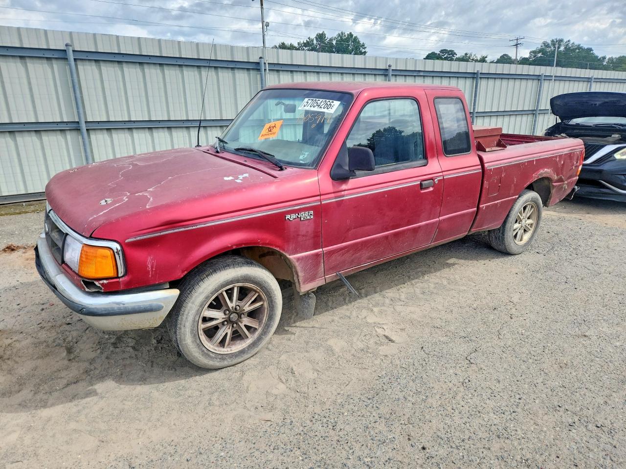 1994 Ford Ranger Super Cab Red vin: 1FTCR14U8RPB05914