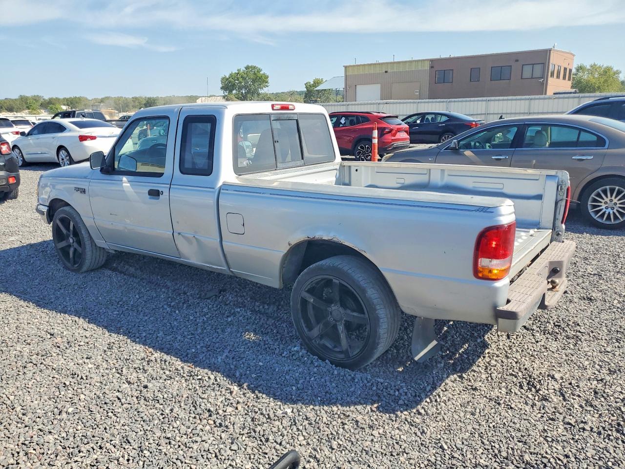 1995 Ford Ranger Super Cab Silver vin: 1FTCR14U9SPA25897