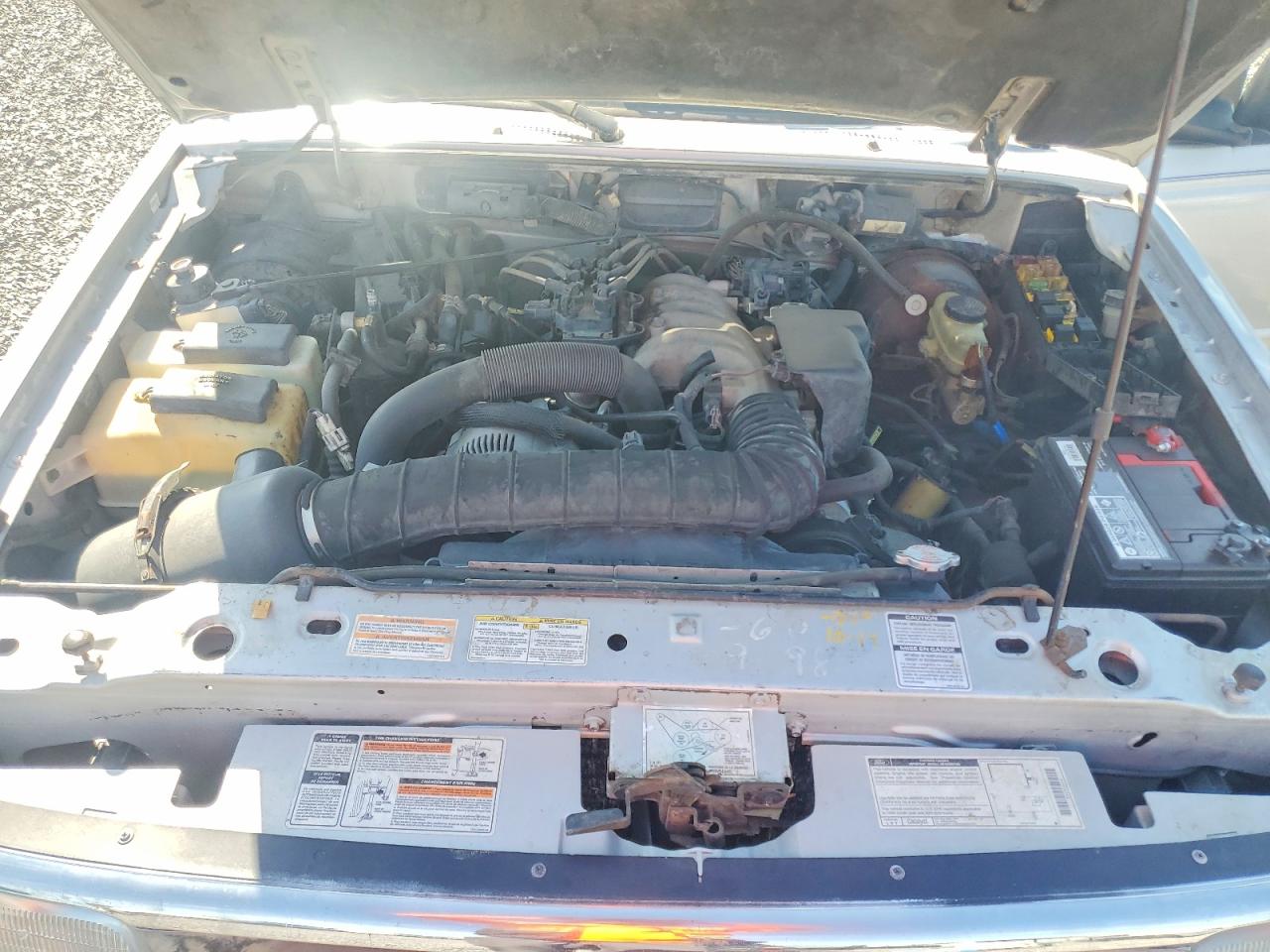 1995 Ford Ranger Super Cab Silver vin: 1FTCR14U9SPA25897