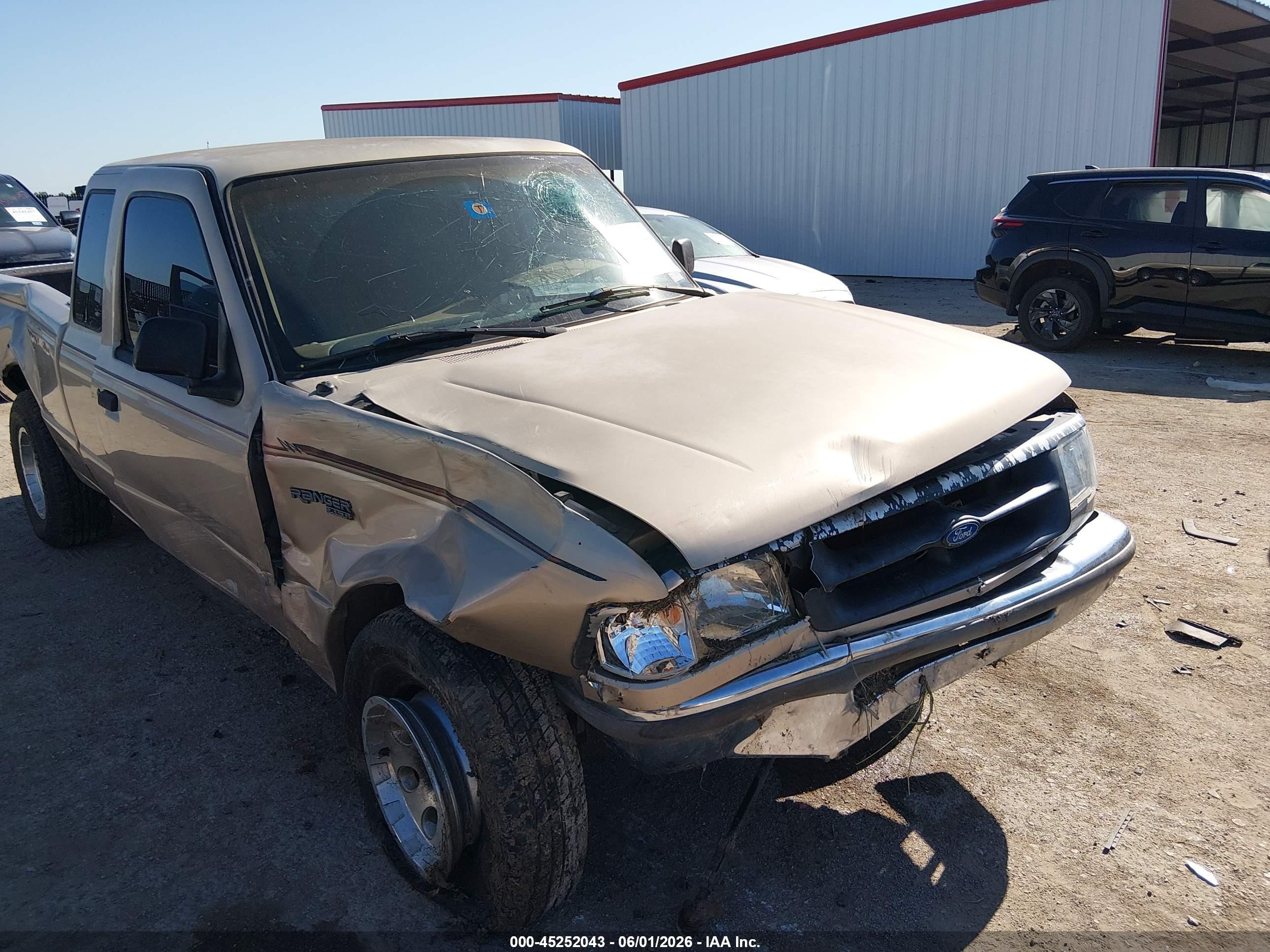 1996 Ford Ranger Super Cab Tan vin: 1FTCR14U9TPA98916