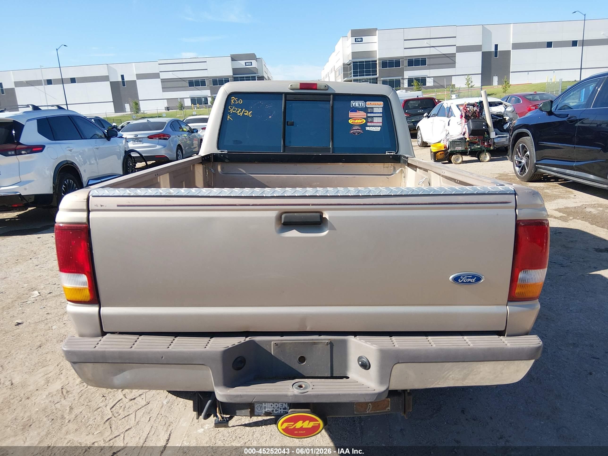 1996 Ford Ranger Super Cab Tan vin: 1FTCR14U9TPA98916