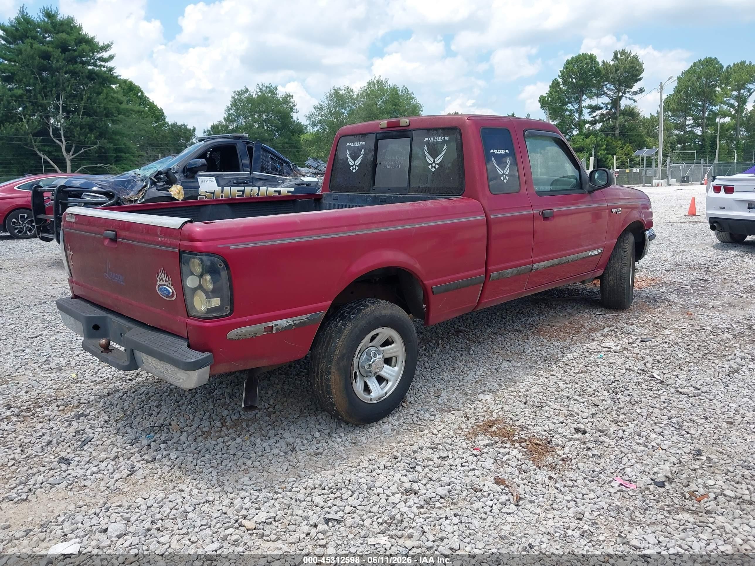 1994 Ford Ranger Super Cab Red vin: 1FTCR14UXRPC41364