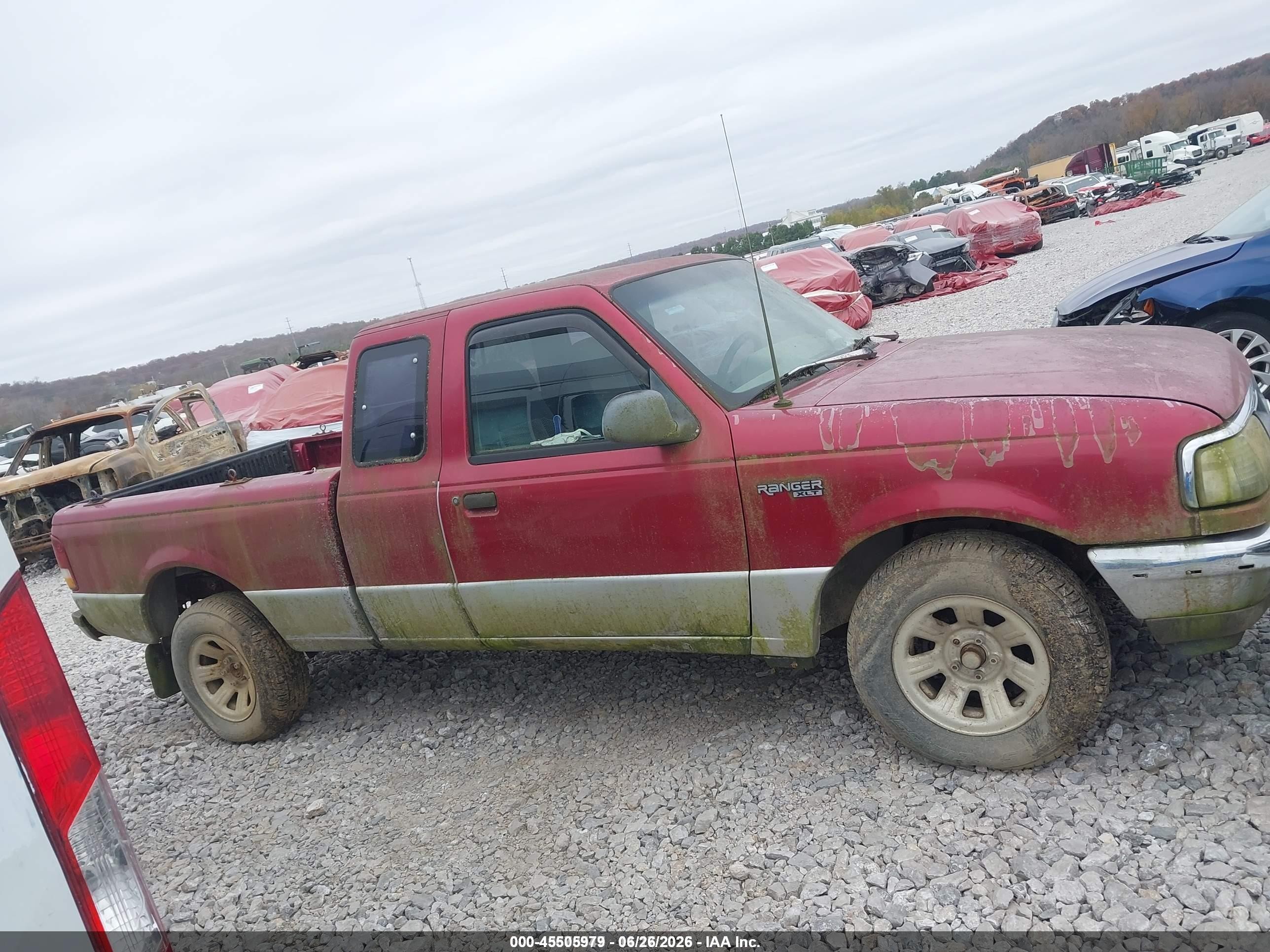 1994 Ford Ranger Super Cab Red vin: 1FTCR14X0RPA97883