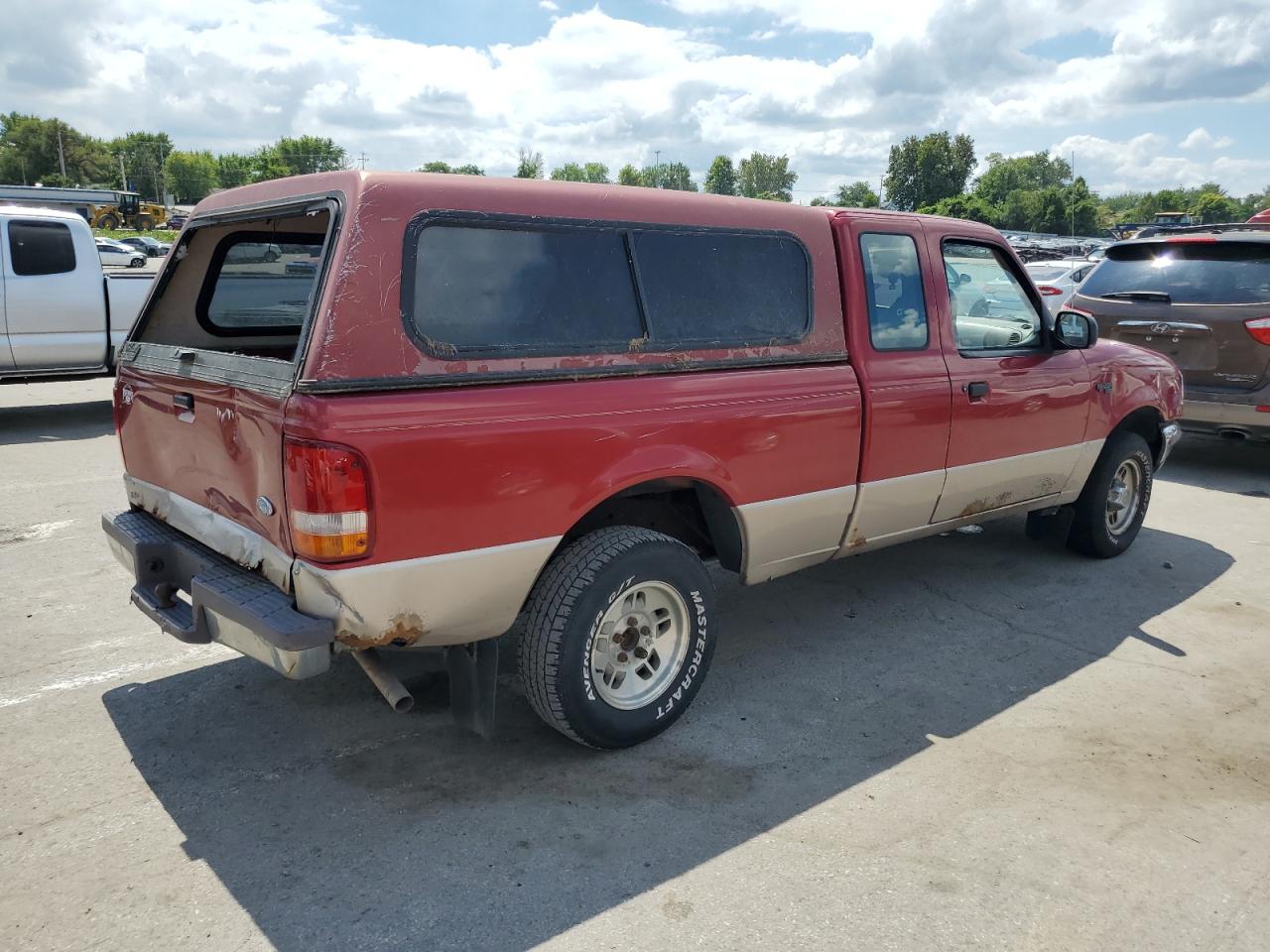 1997 Ford Ranger Super Cab Red vin: 1FTCR14X0VPA12468