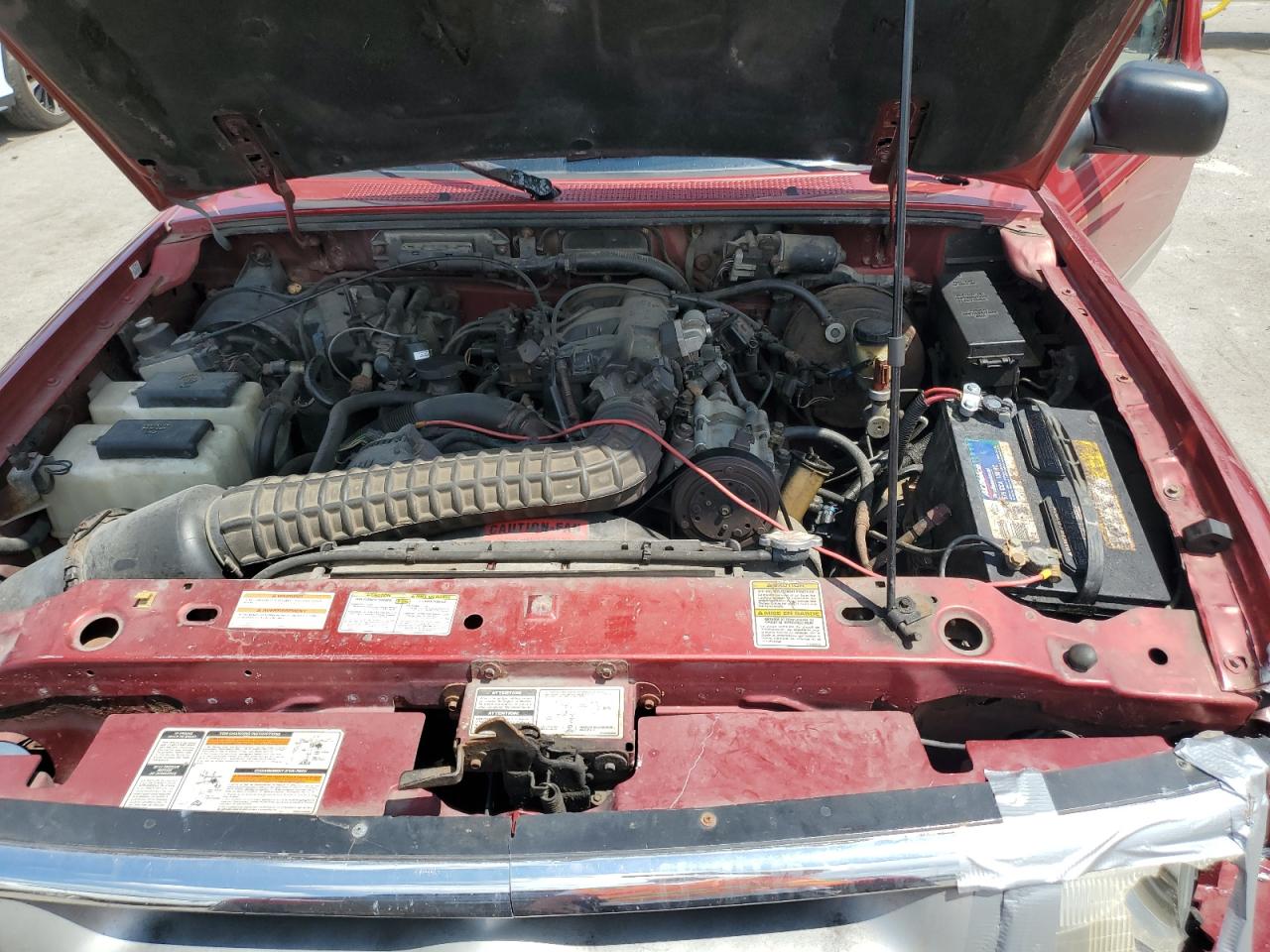 1997 Ford Ranger Super Cab Red vin: 1FTCR14X0VPA12468