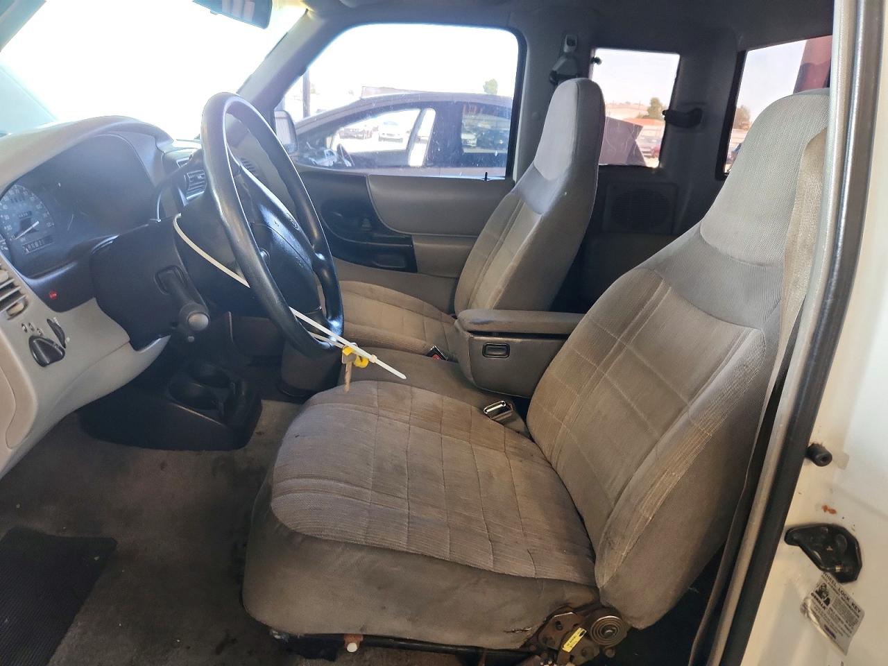 1997 Ford Ranger Super Cab White vin: 1FTCR14X0VPB30990